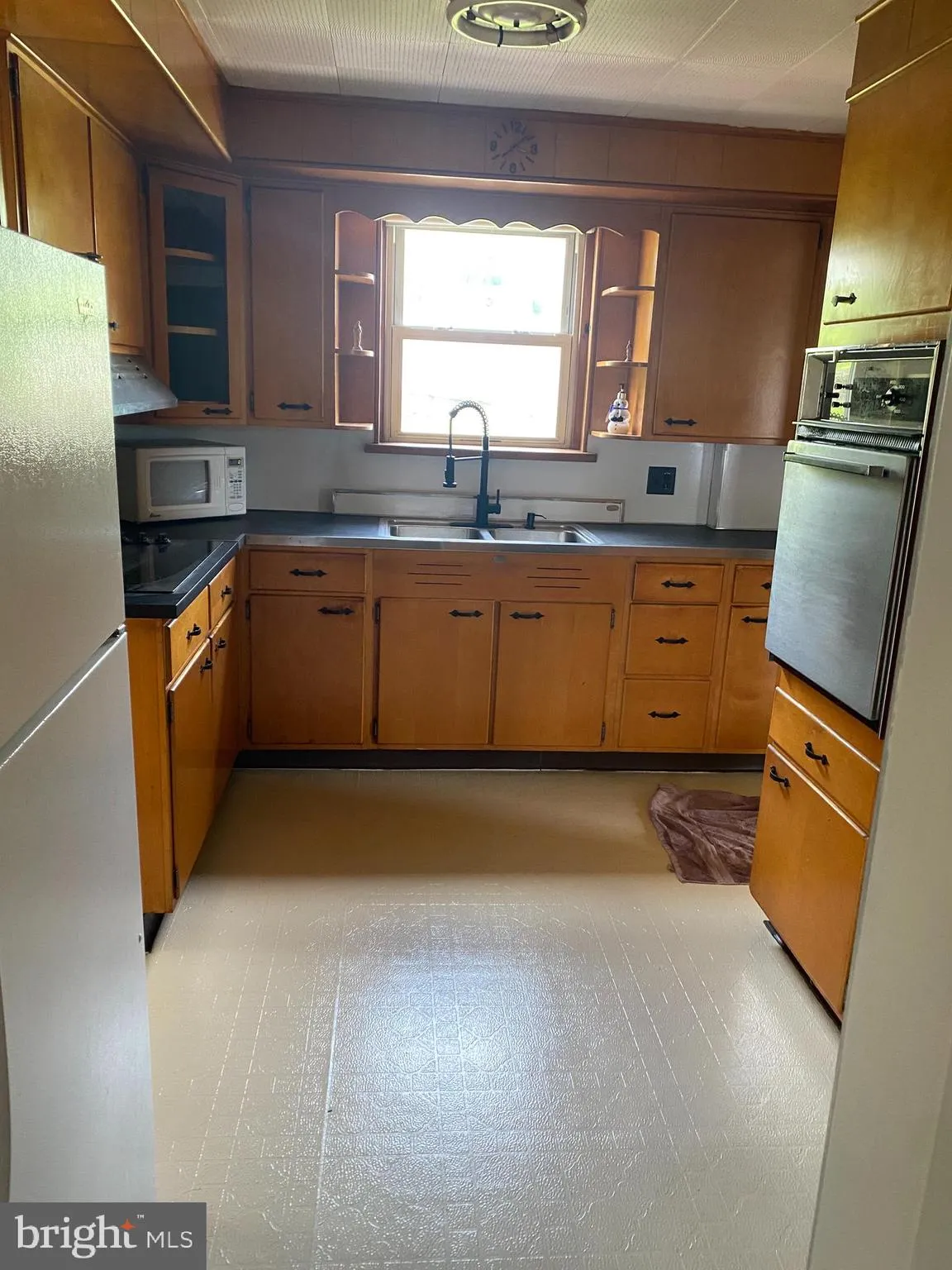 Conshohocken, Pennsylvania 19428, United States, 4 Bedrooms Bedrooms, ,2 BathroomsBathrooms,Residential,Active,137337