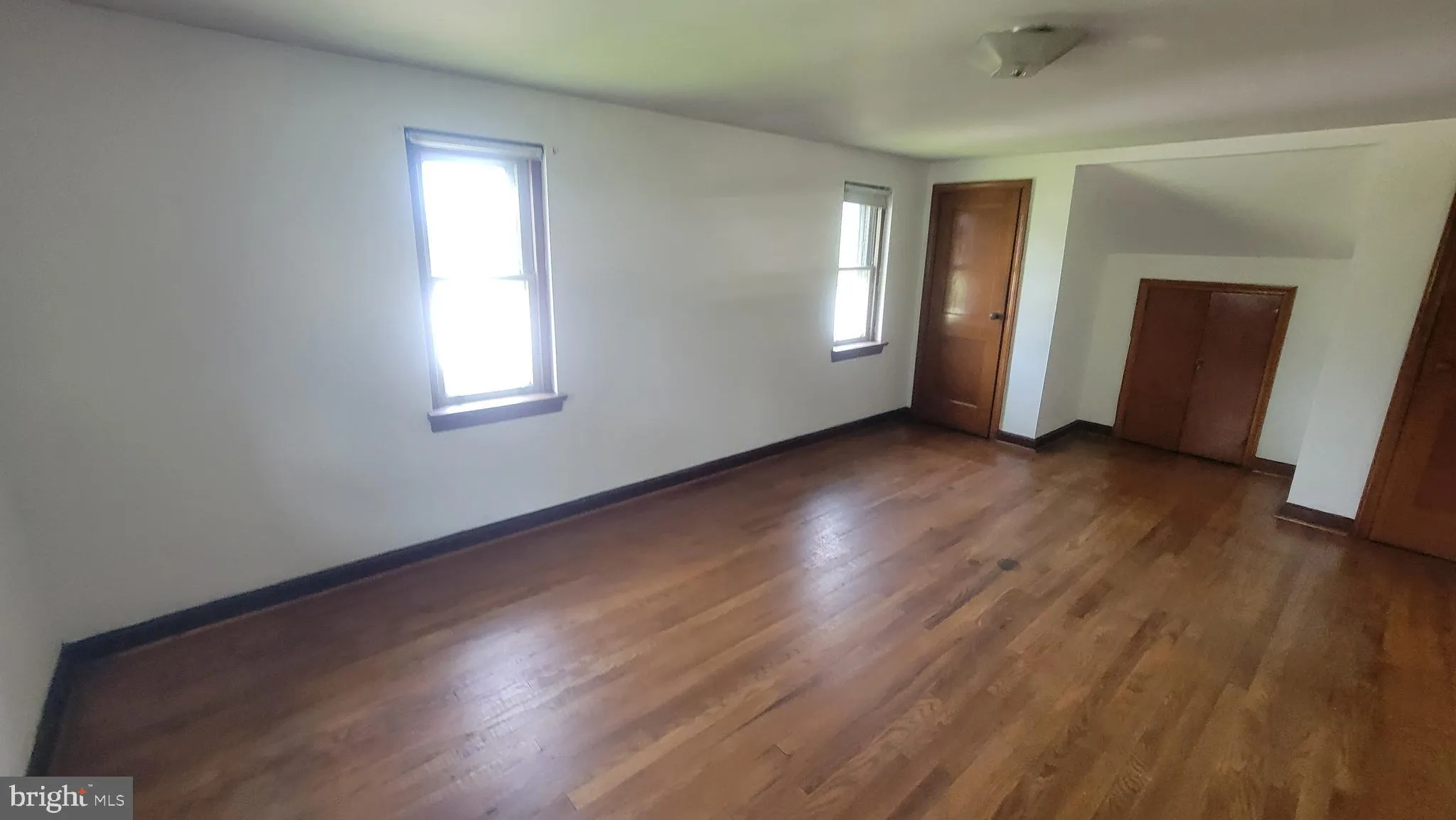 Conshohocken, Pennsylvania 19428, United States, 4 Bedrooms Bedrooms, ,2 BathroomsBathrooms,Residential,Active,137337