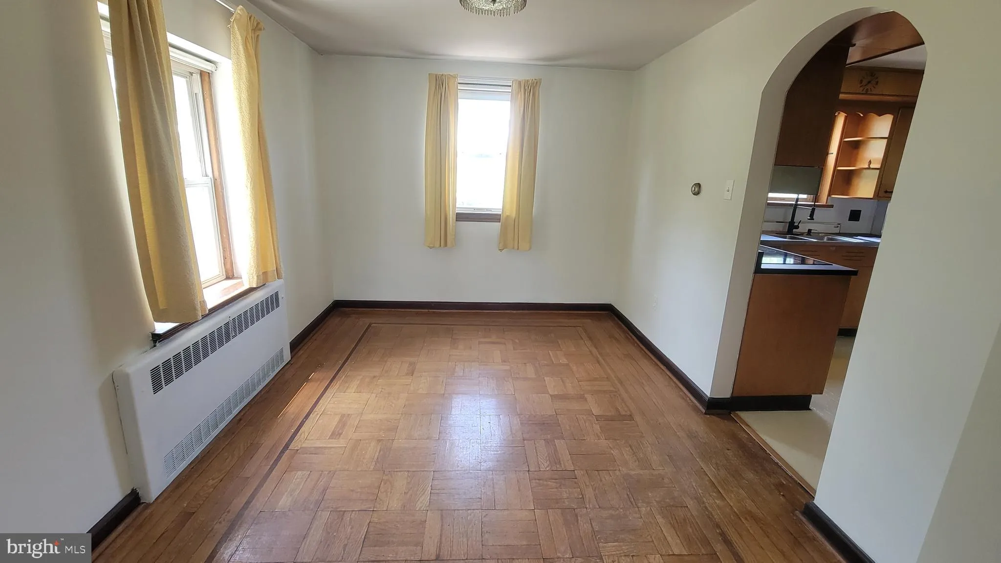 Conshohocken, Pennsylvania 19428, United States, 4 Bedrooms Bedrooms, ,2 BathroomsBathrooms,Residential,Active,137337