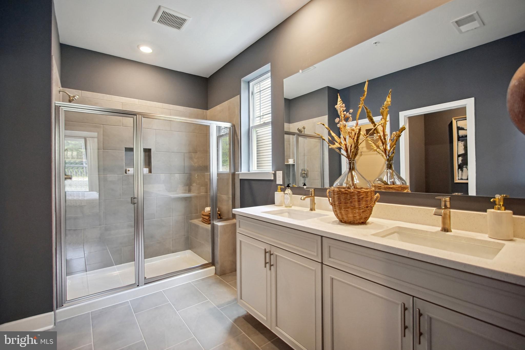 ST CHARLES - Residential