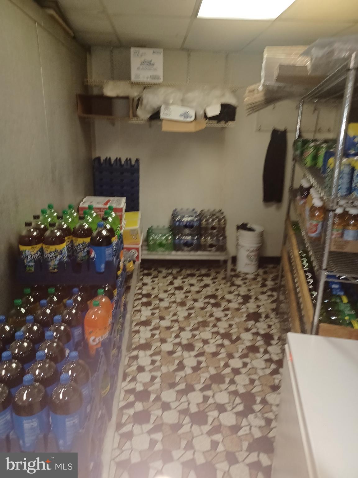 JUNIATA - Commercial Sale