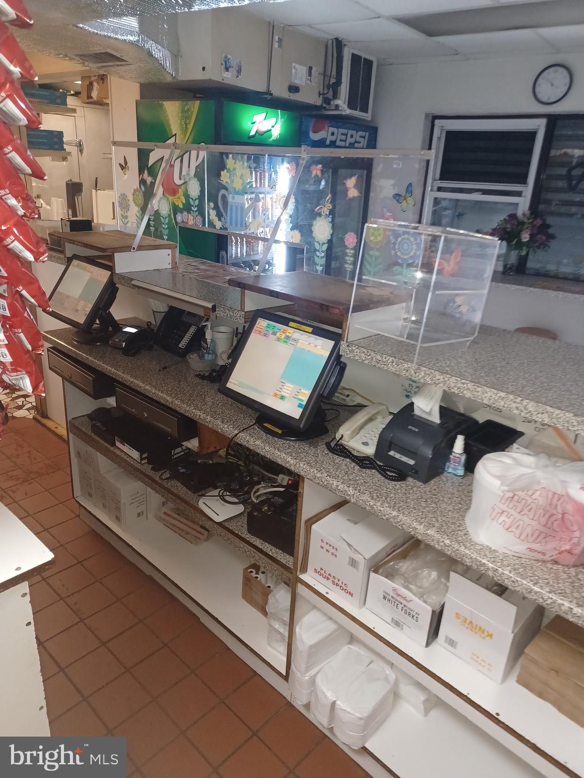 JUNIATA - Commercial Sale