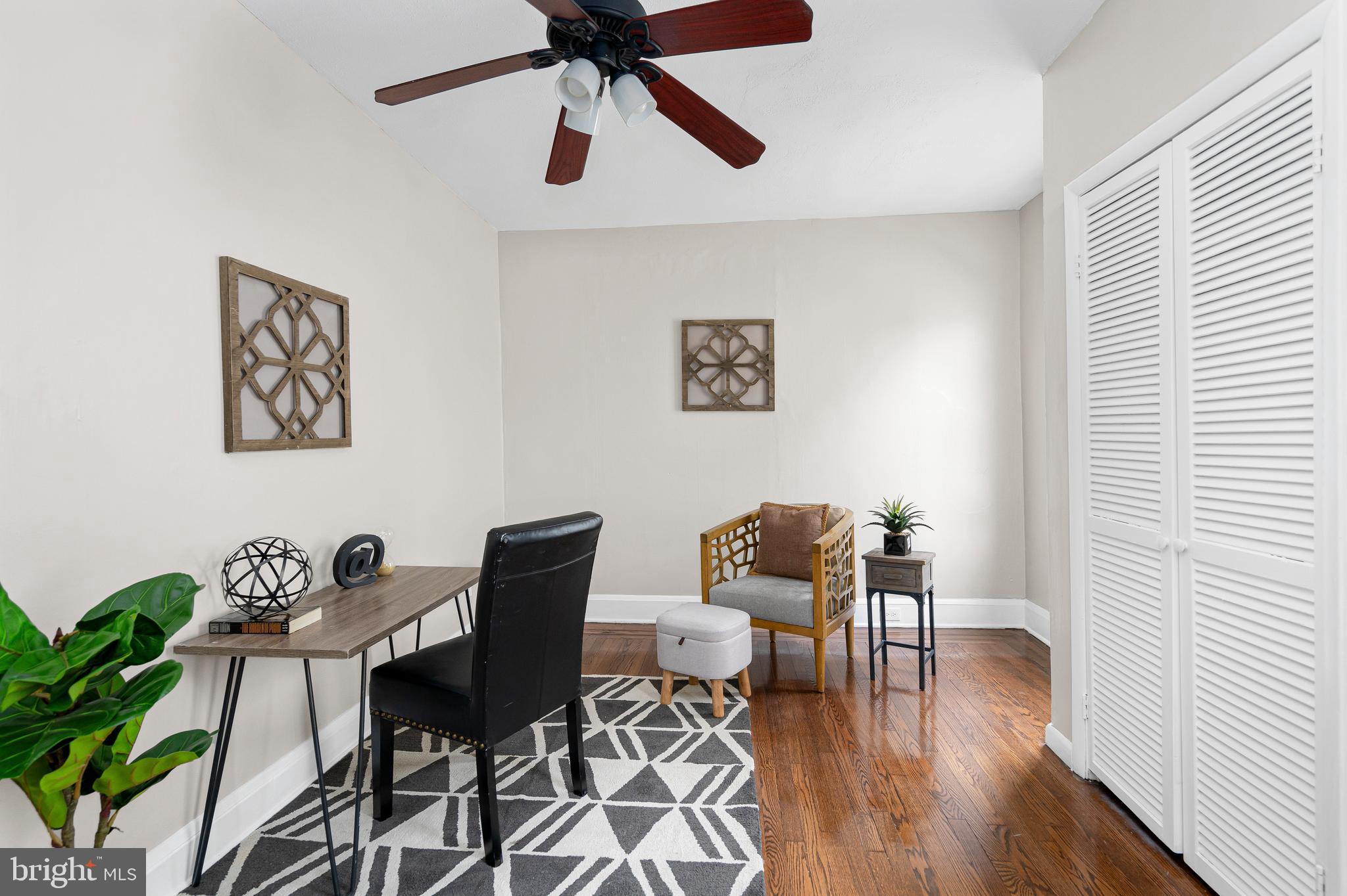 PARKVILLE - Residential