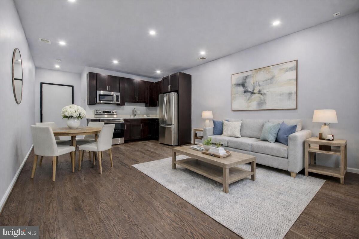 1801 OTIS STREET NE 1