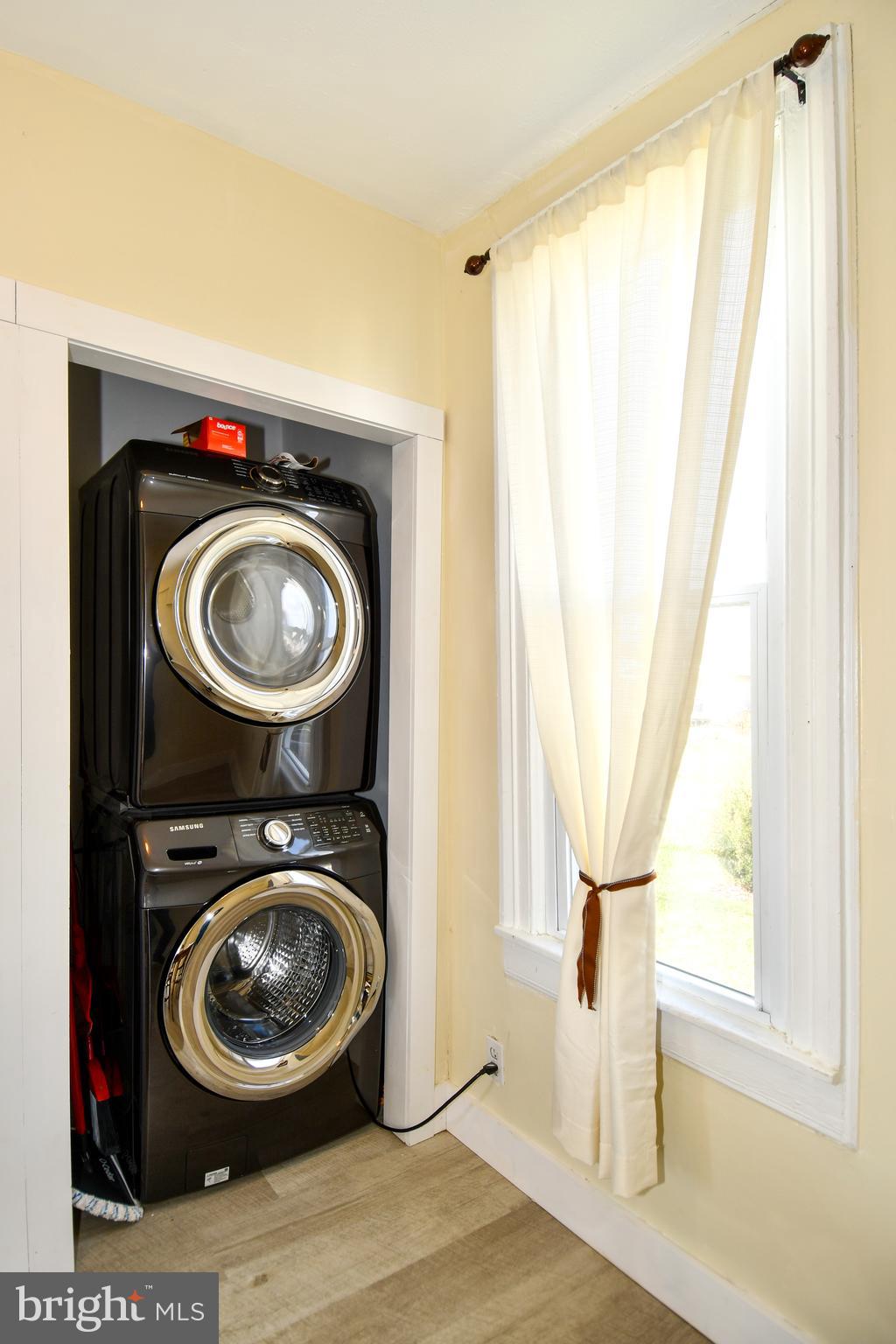 STRASBURG - Residential