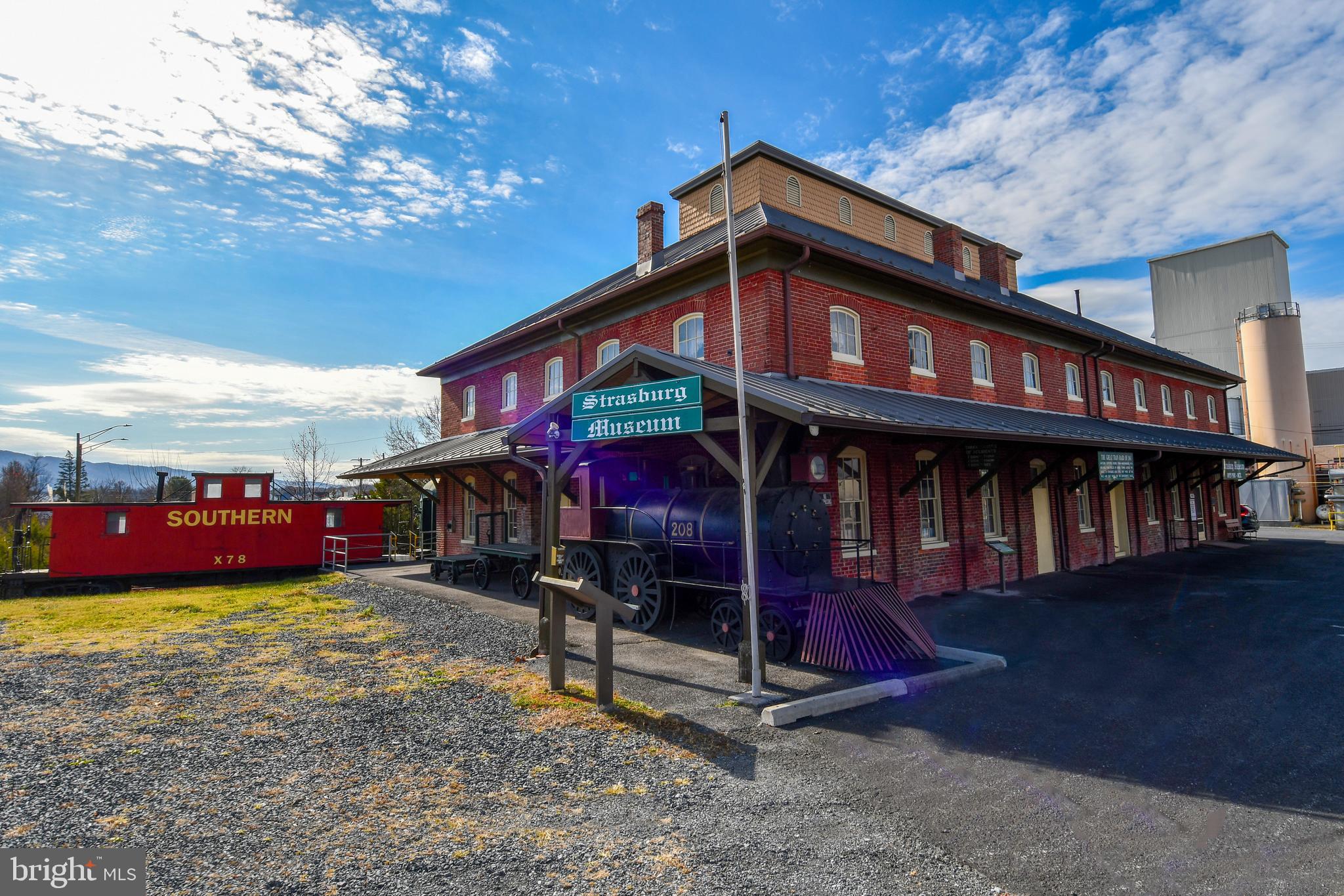STRASBURG - Residential