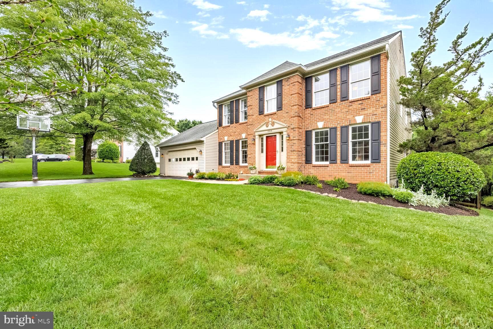 1003 MEADOWGREEN
