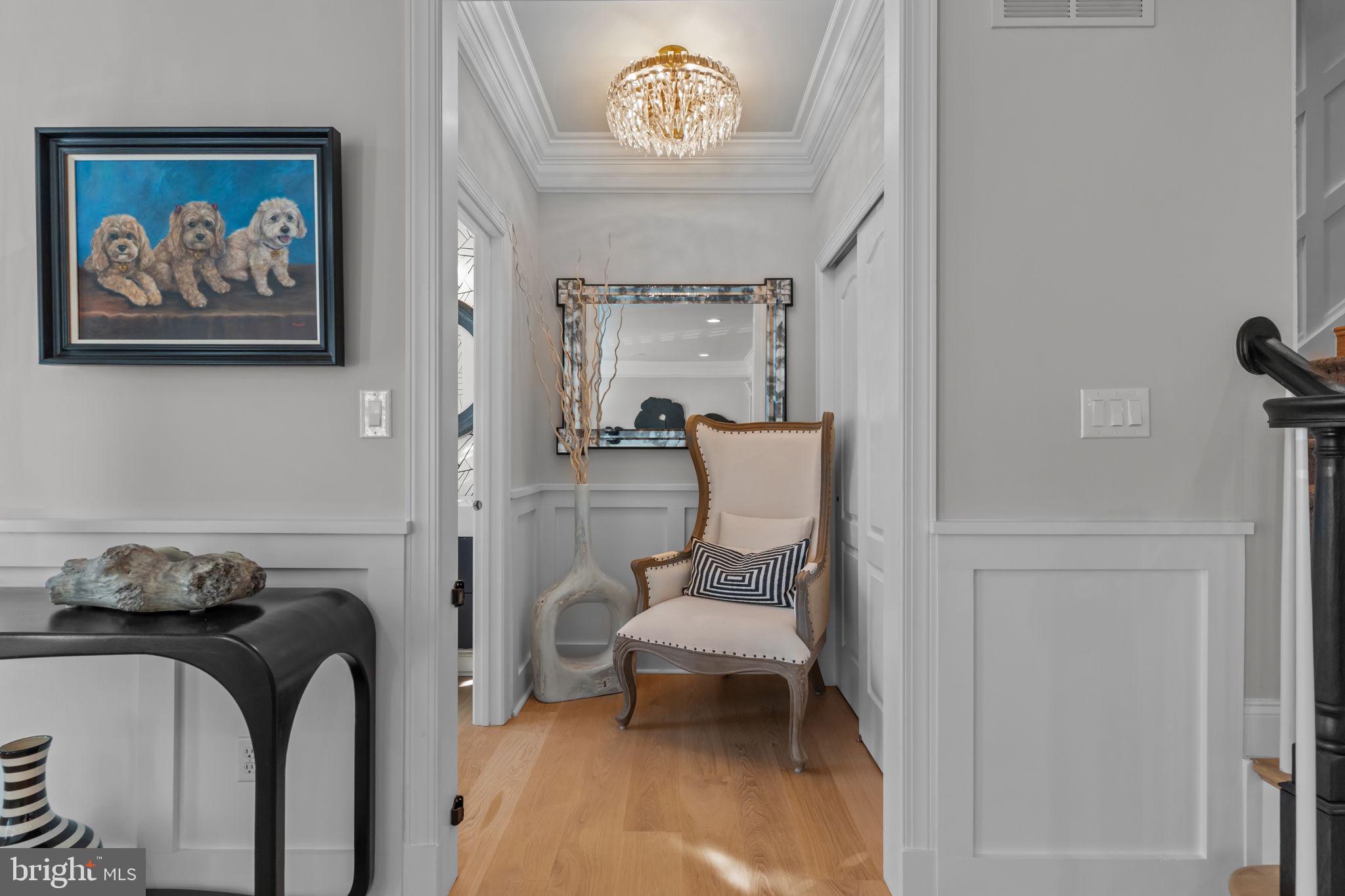 NEWTOWN WALK - Residential