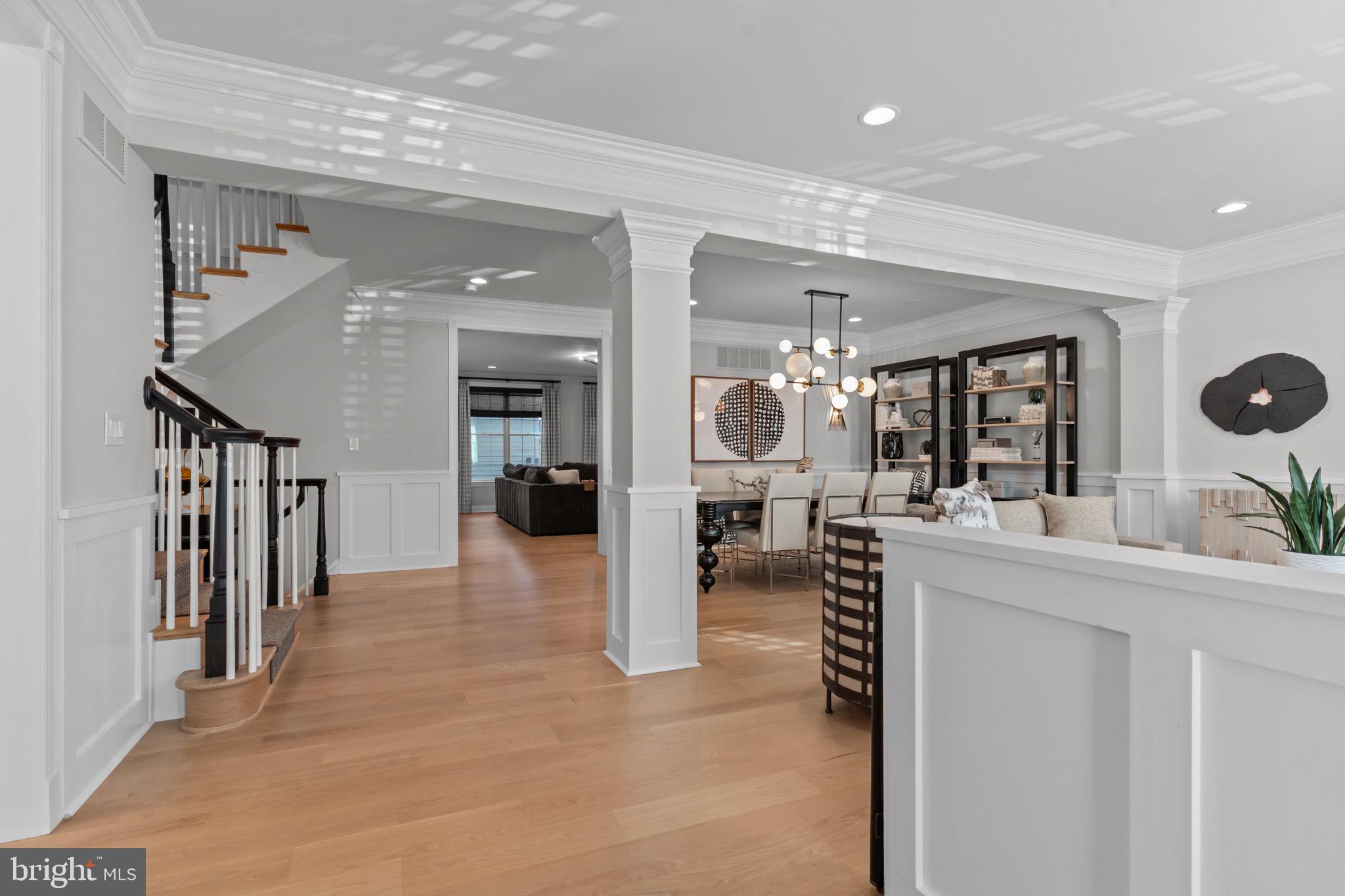 NEWTOWN WALK - Residential