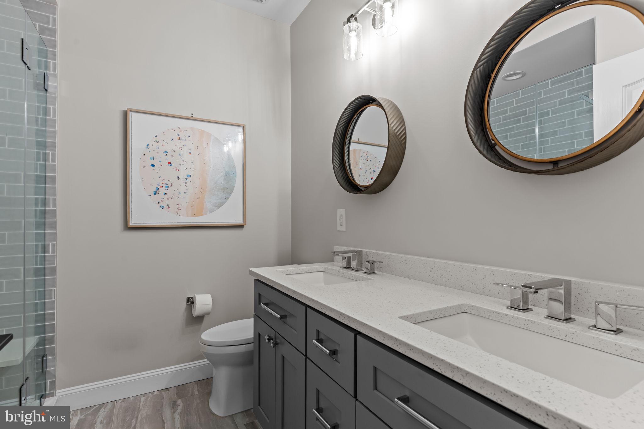 NEWTOWN WALK - Residential