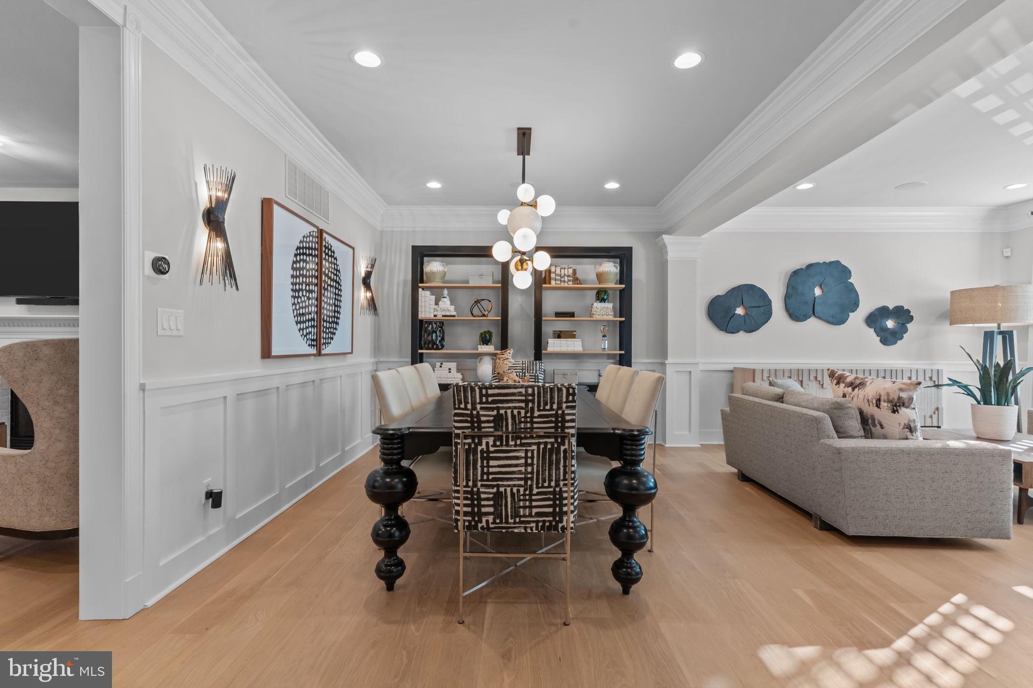 NEWTOWN WALK - Residential