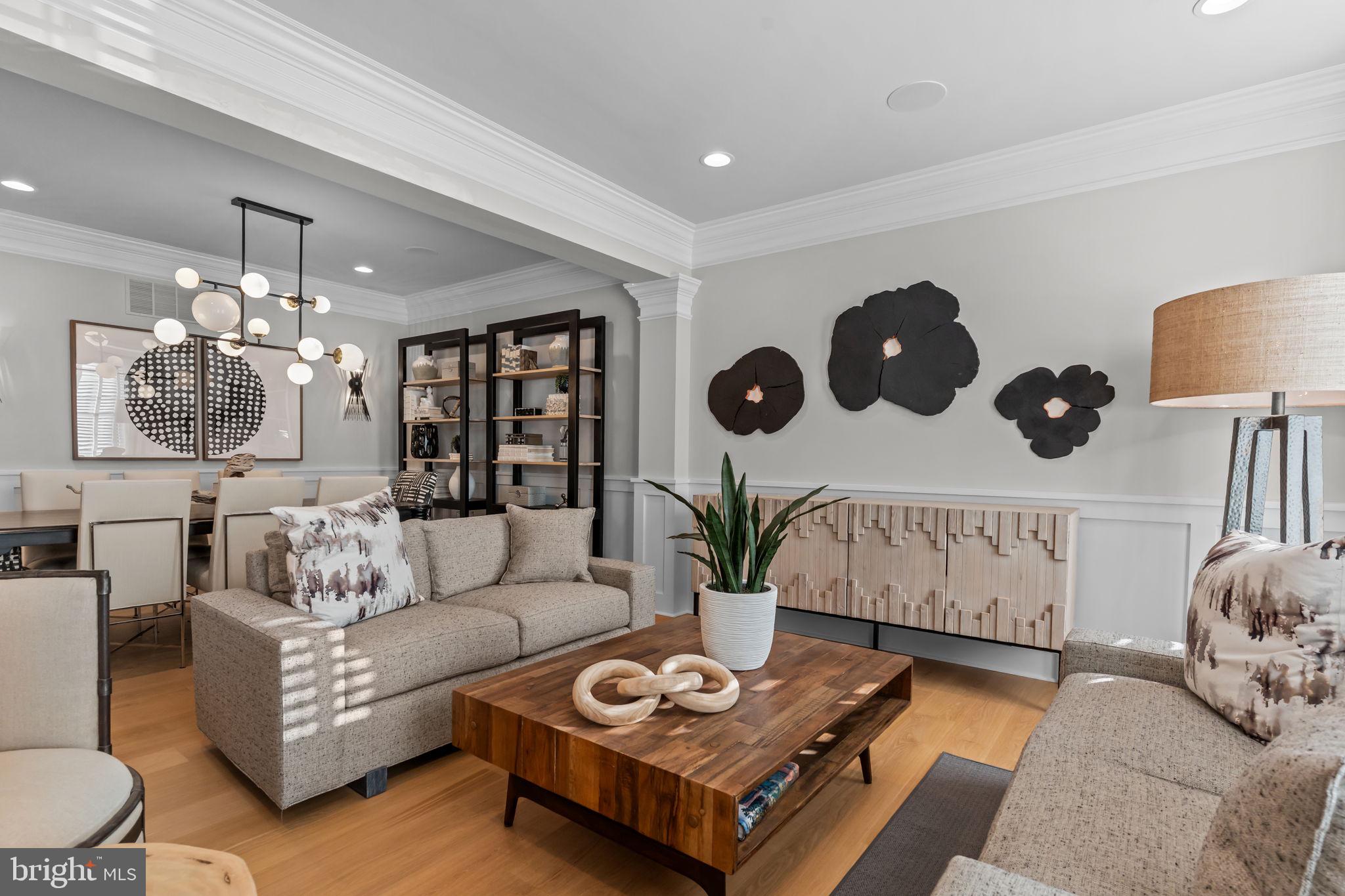 NEWTOWN WALK - Residential