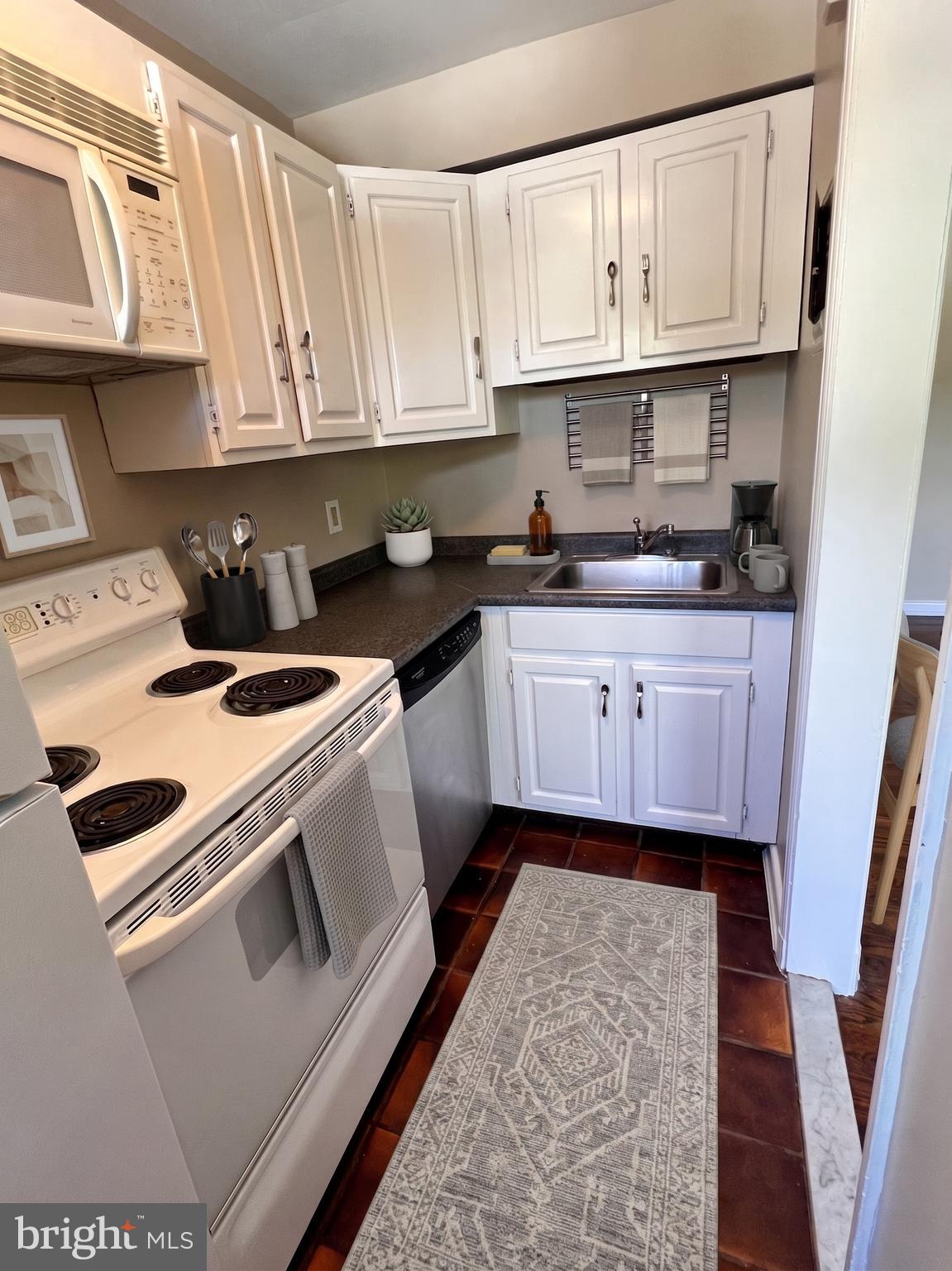 4029 BENTON STREET NW 302