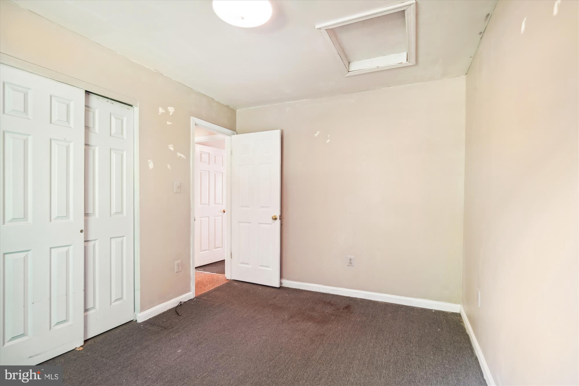 WATERS RISQUE - Residential