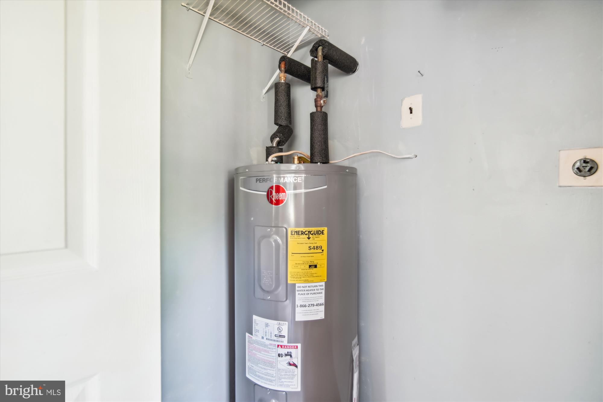 WATERS RISQUE - Residential