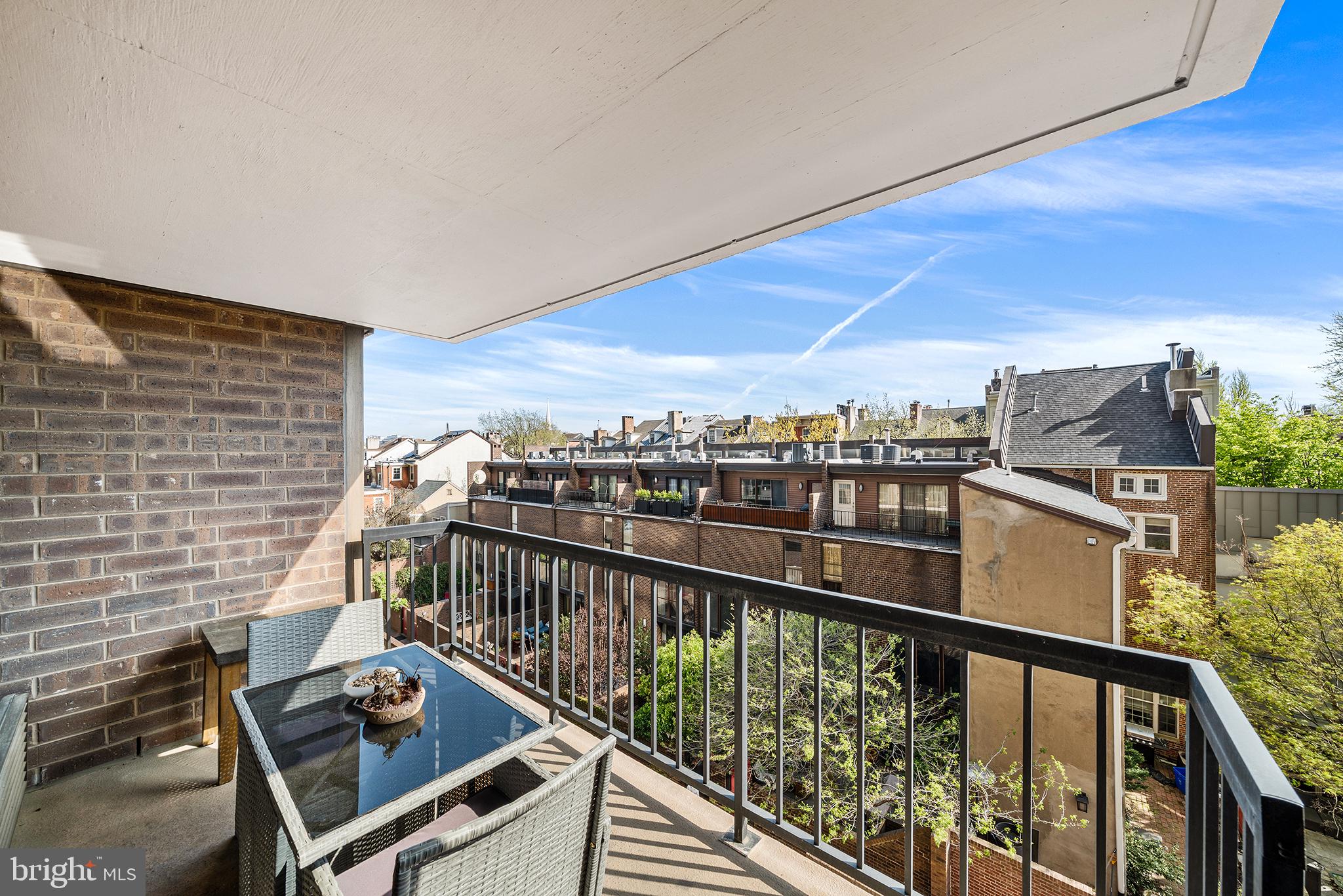 WASHINGTON SQ - Residential