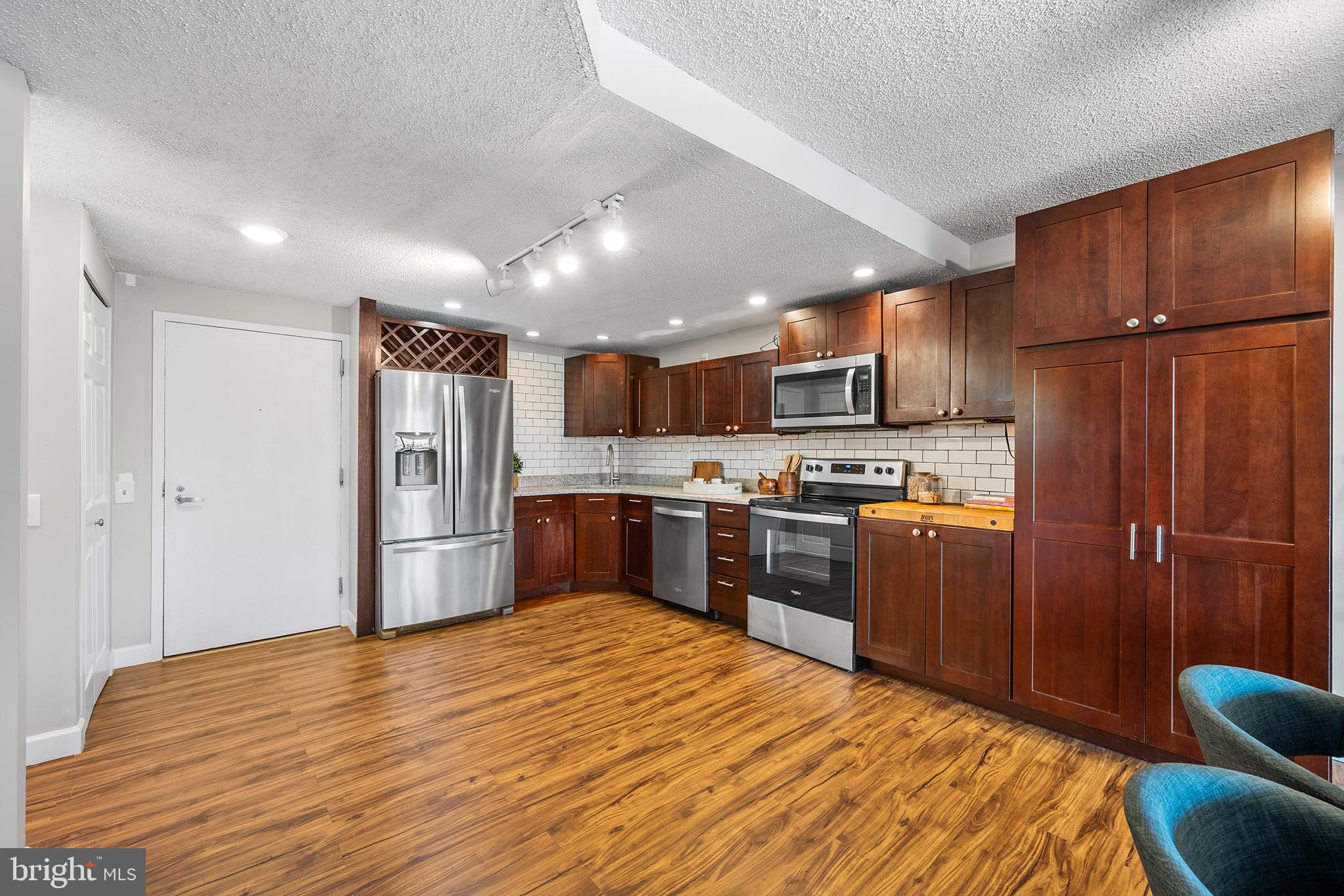 WASHINGTON SQ - Residential