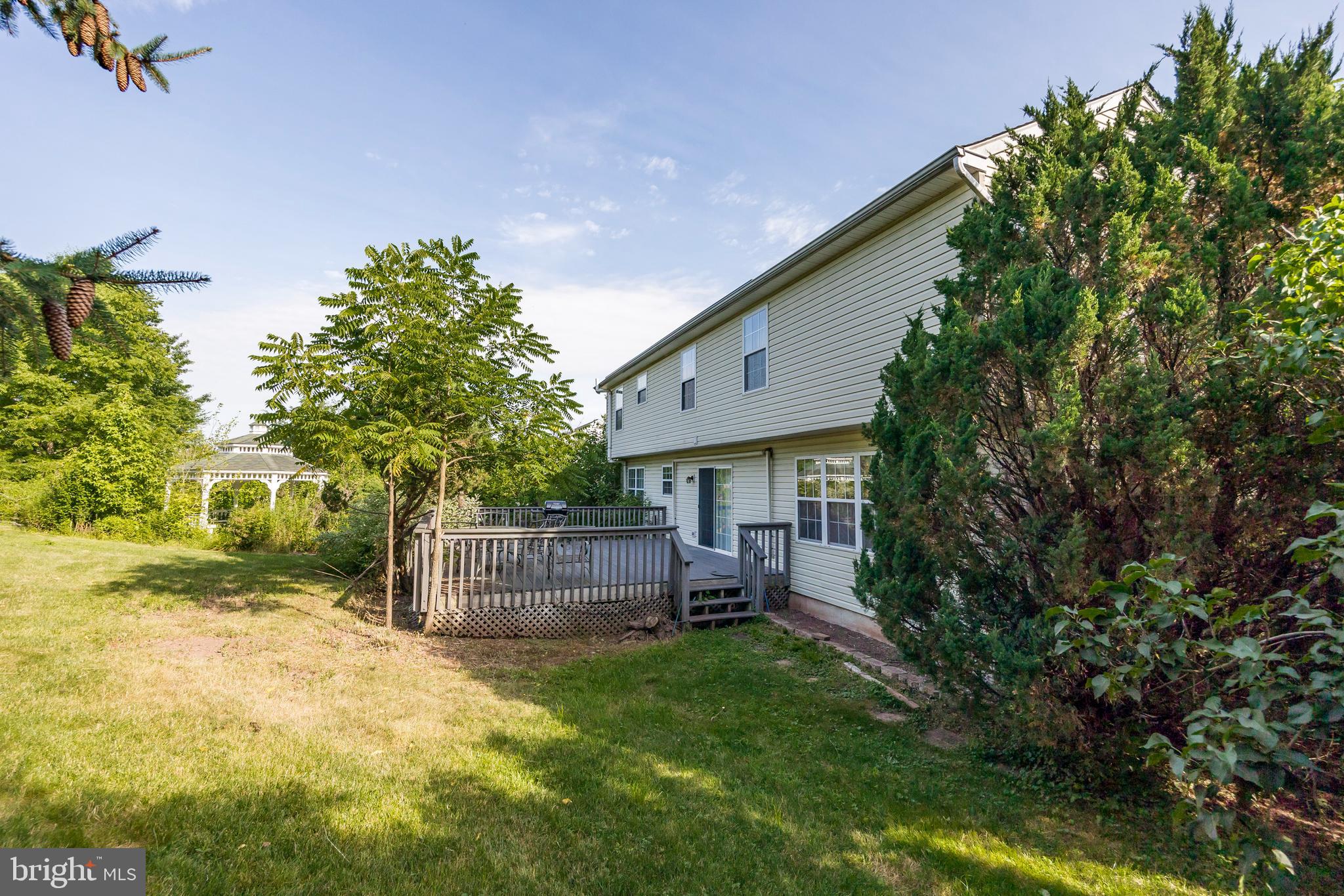 WAYSIDE - Residential