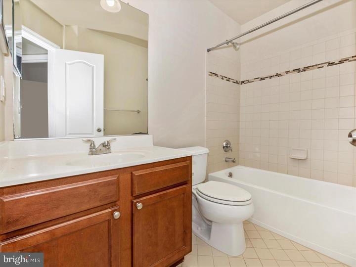 CLARKSBURG VILLAGE - Residential Lease