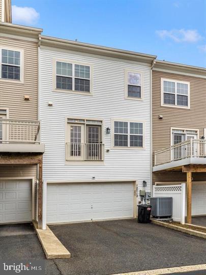 CLARKSBURG VILLAGE - Residential Lease