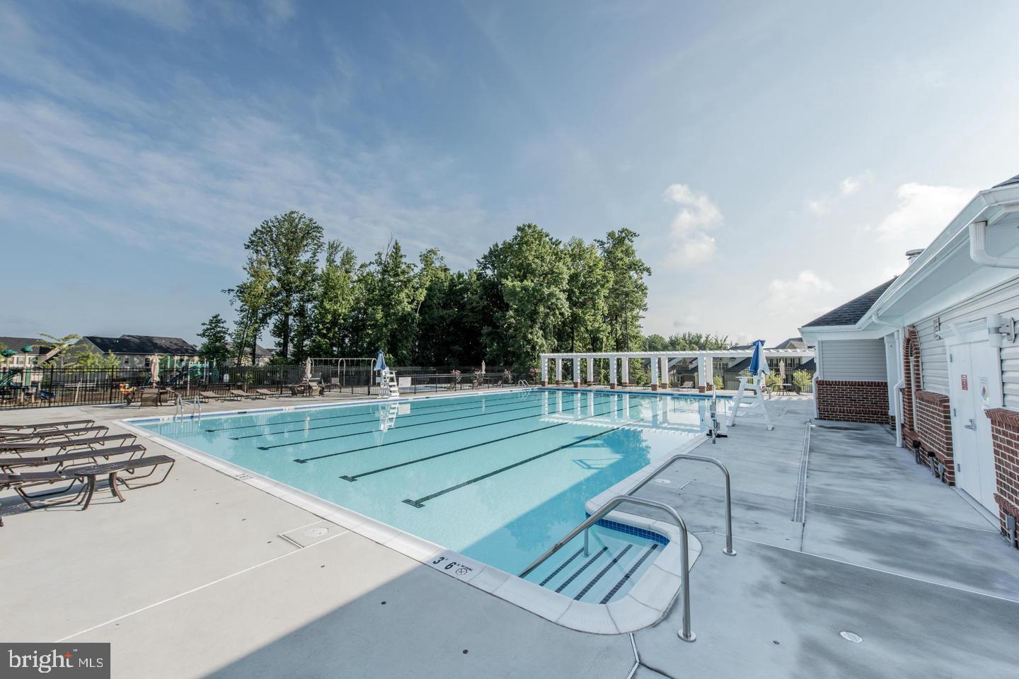 WOODMORE TOWNE CENTRE - Residential