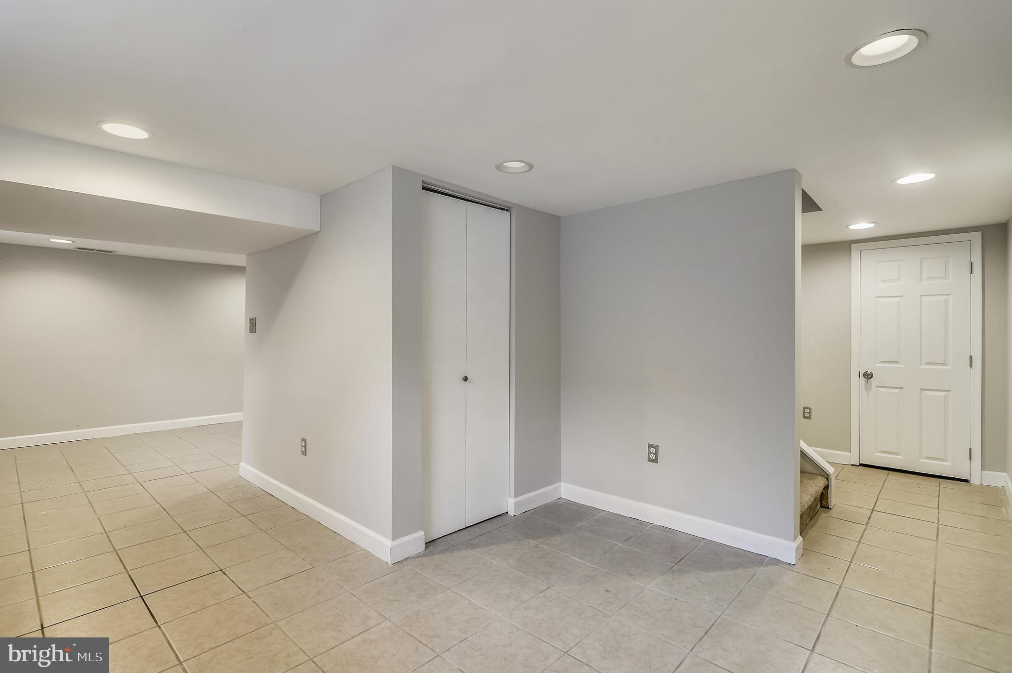 GLEN BURNIE HEIGHTS - Residential