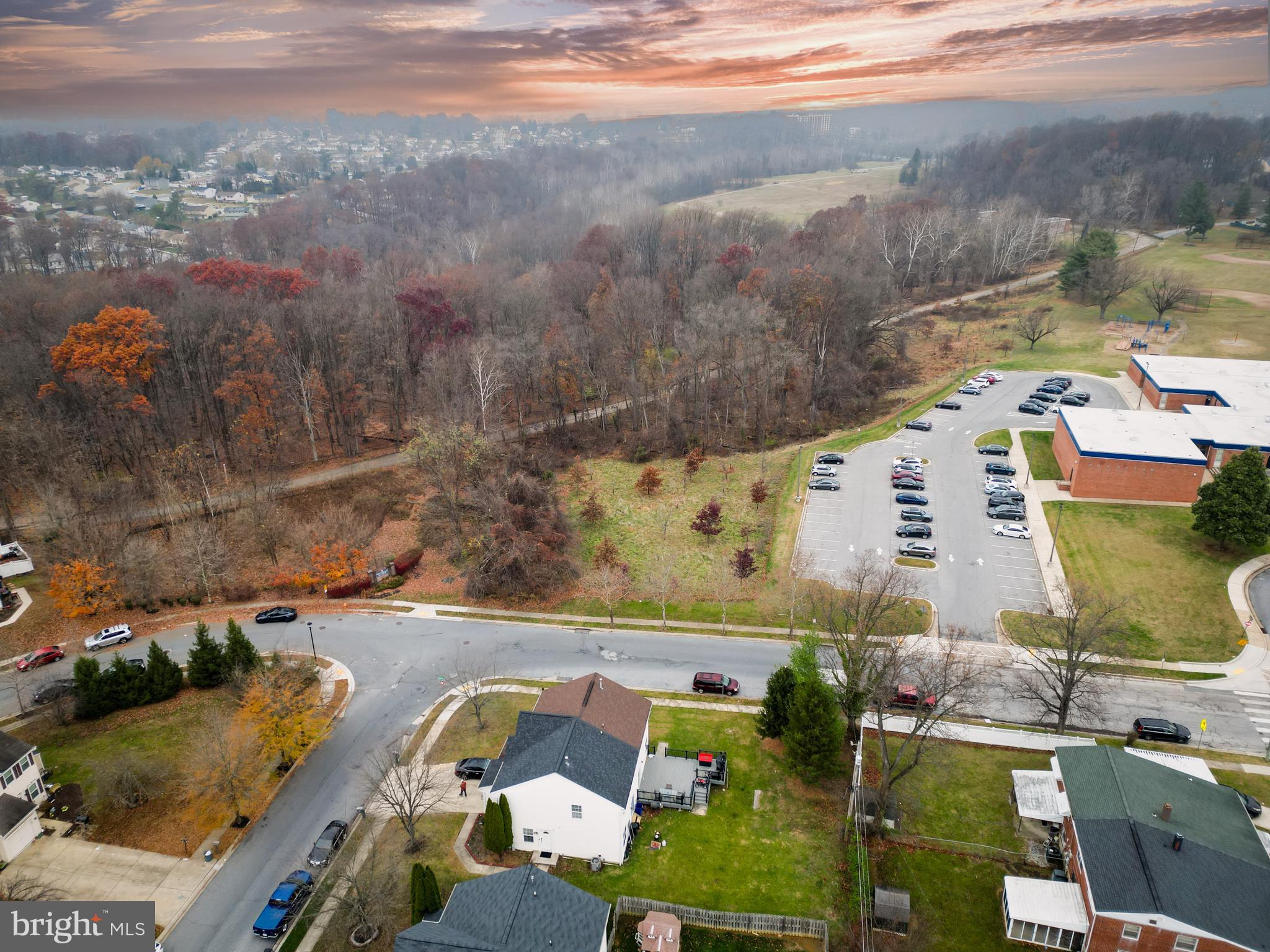 KELOX WEST - Residential Lease