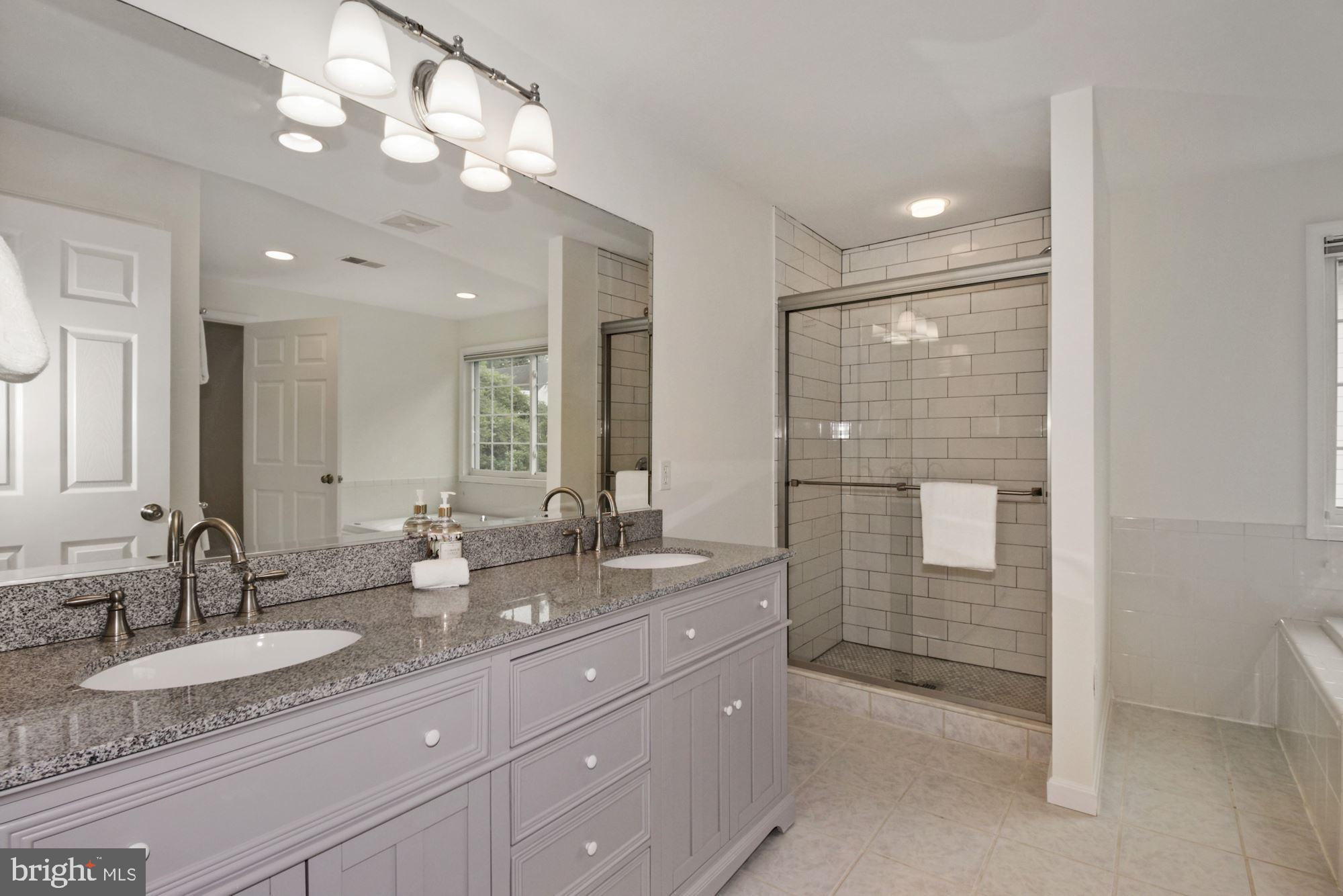 BROOKDALE - Residential