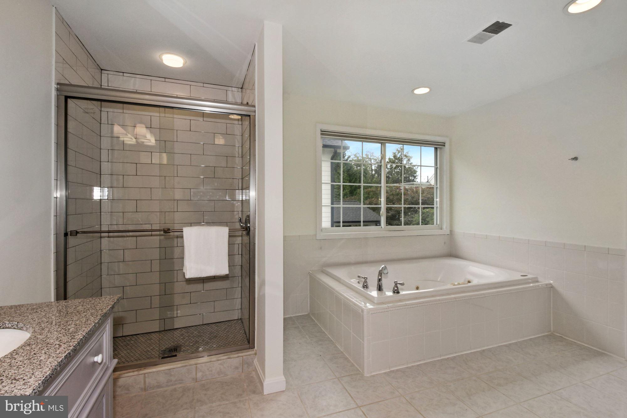 BROOKDALE - Residential