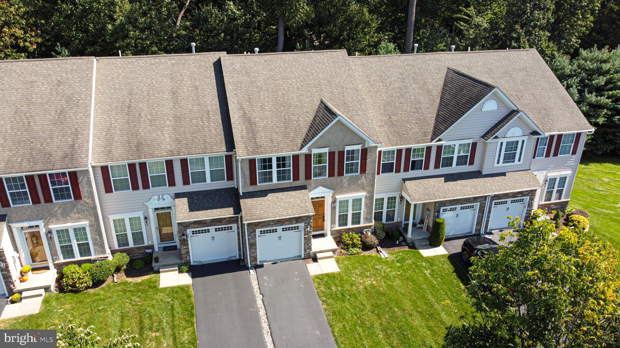 TALL TREES - Residential