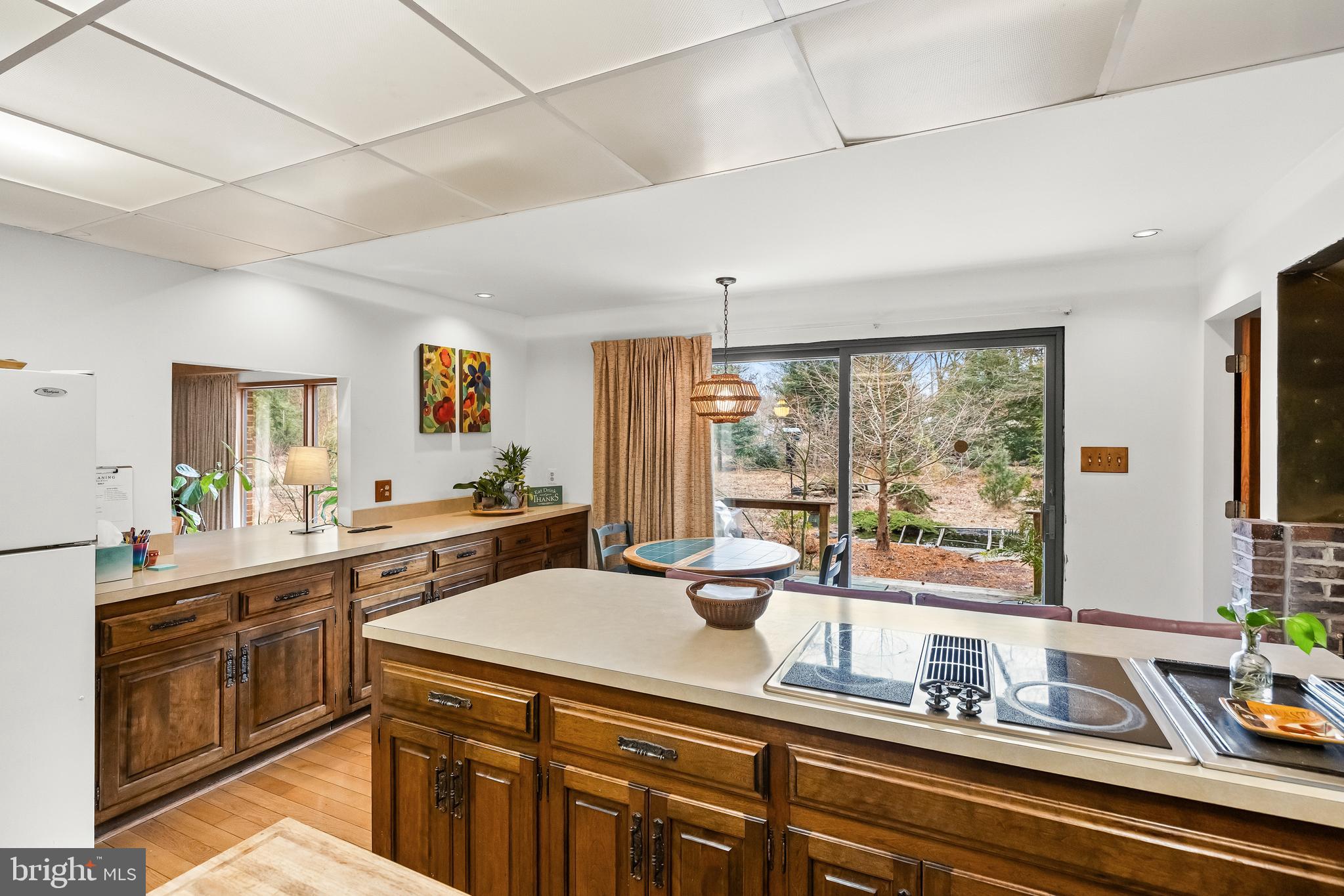 NONE AVA ILABLE - Residential