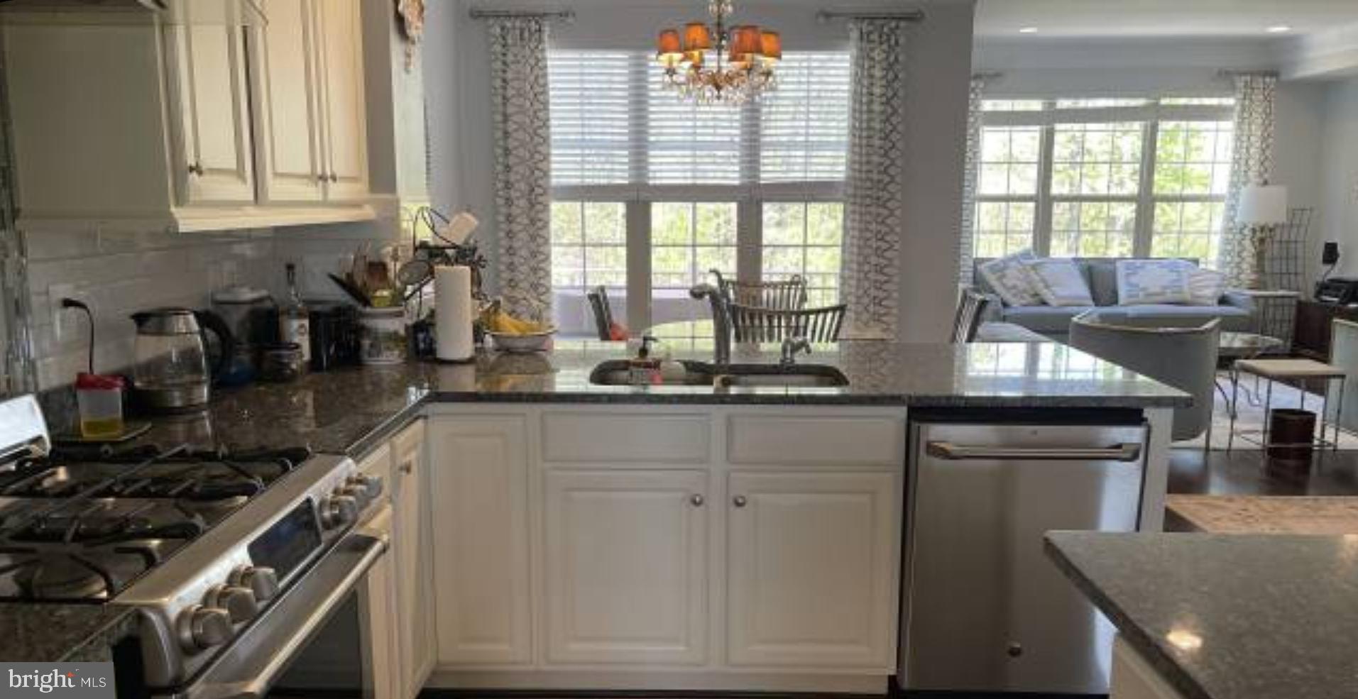 LAKE MANASSAS/TURTLE POINT - Residential Lease