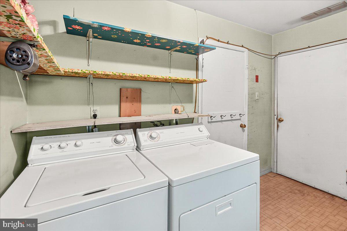 MONTPELIER - Residential