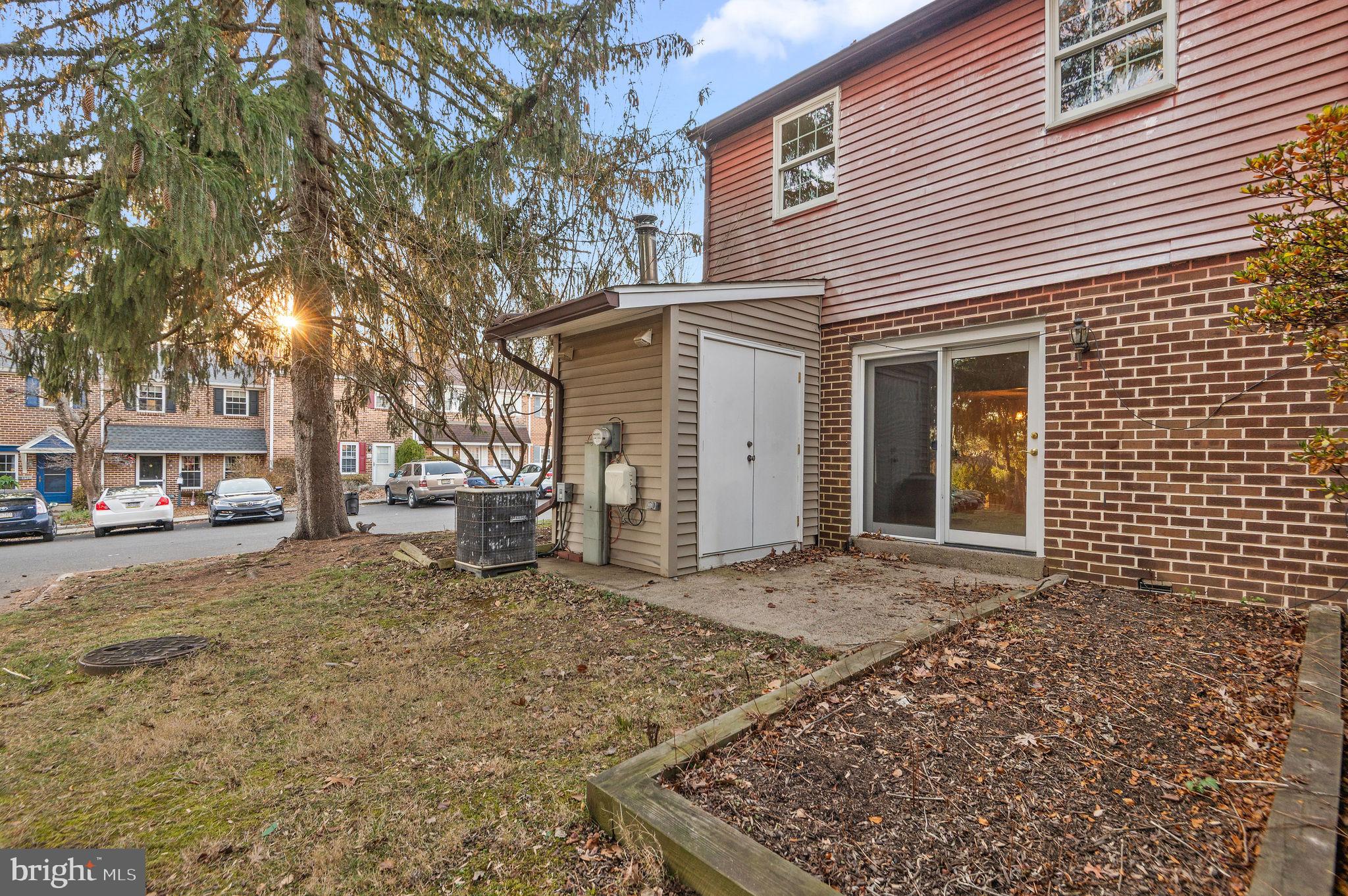 OLDE COLONIAL GREENE - Residential