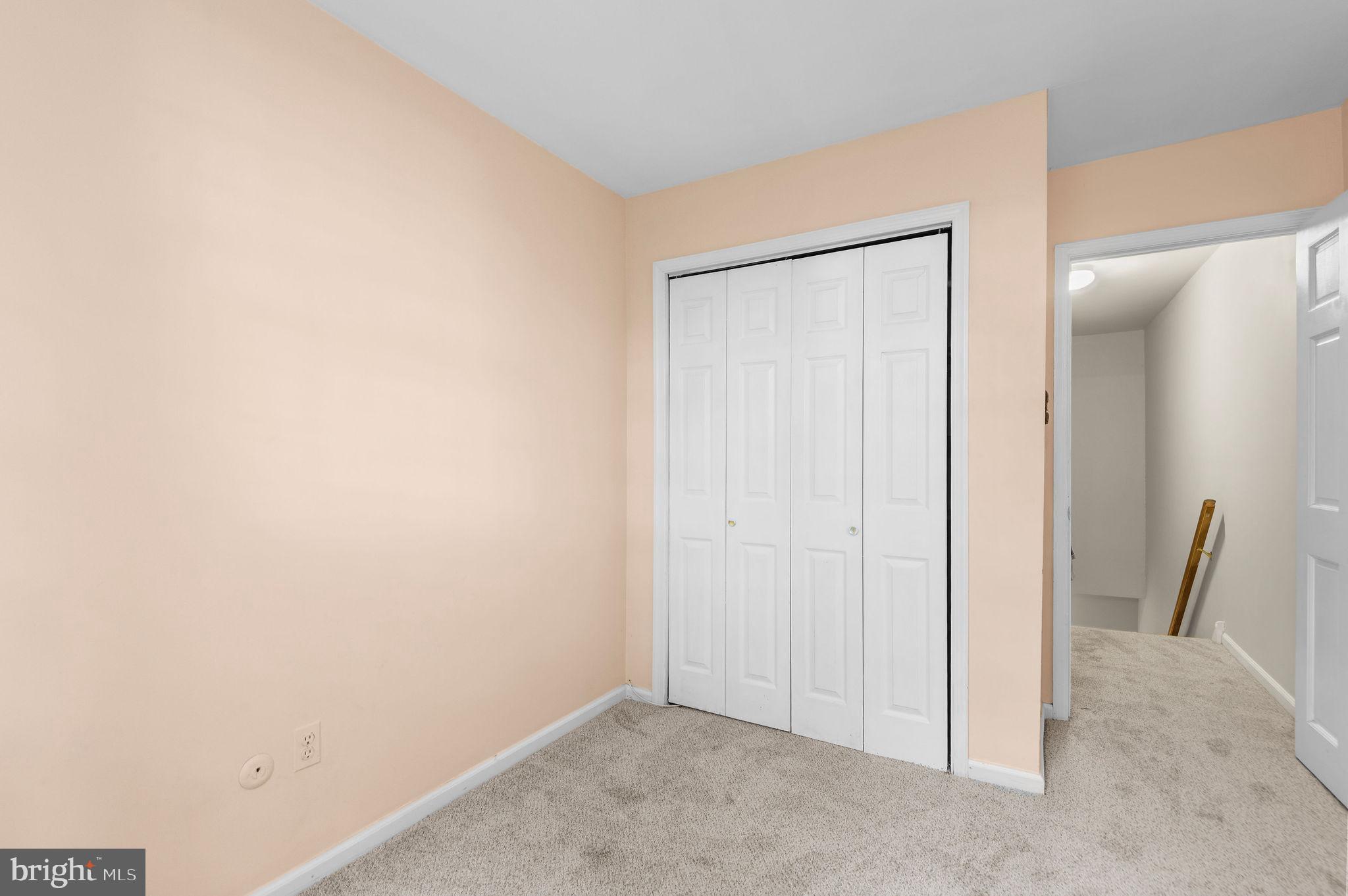 OLDE COLONIAL GREENE - Residential