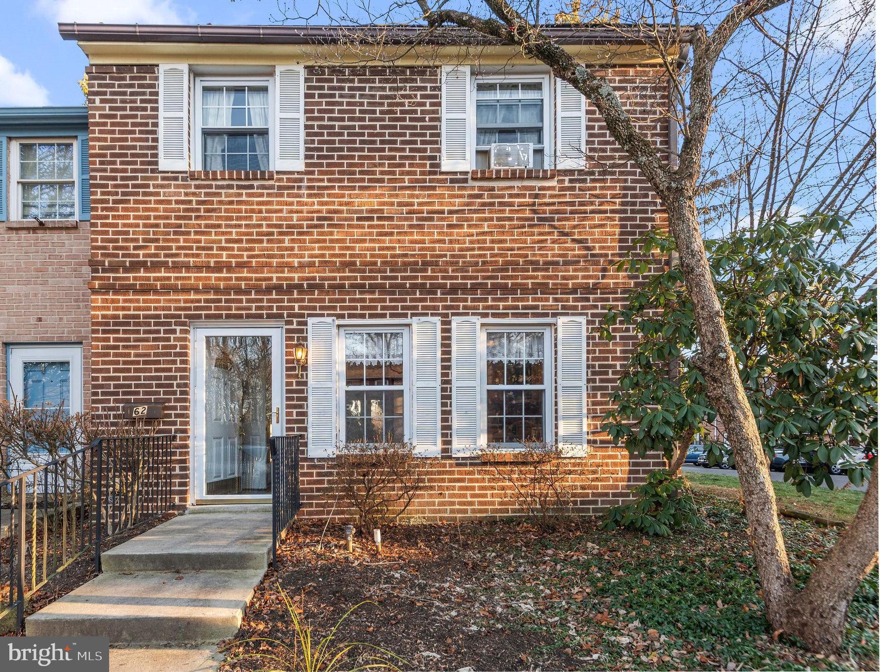 OLDE COLONIAL GREENE - Residential