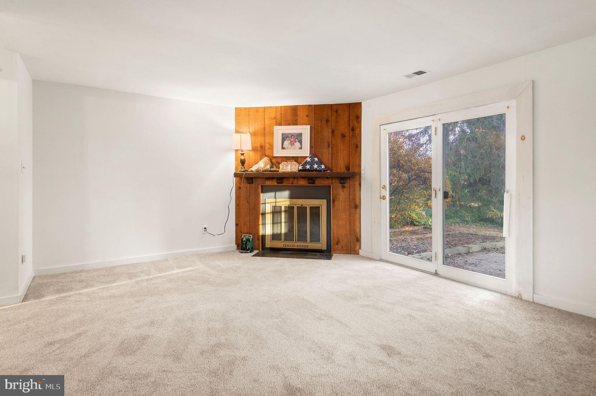 OLDE COLONIAL GREENE - Residential