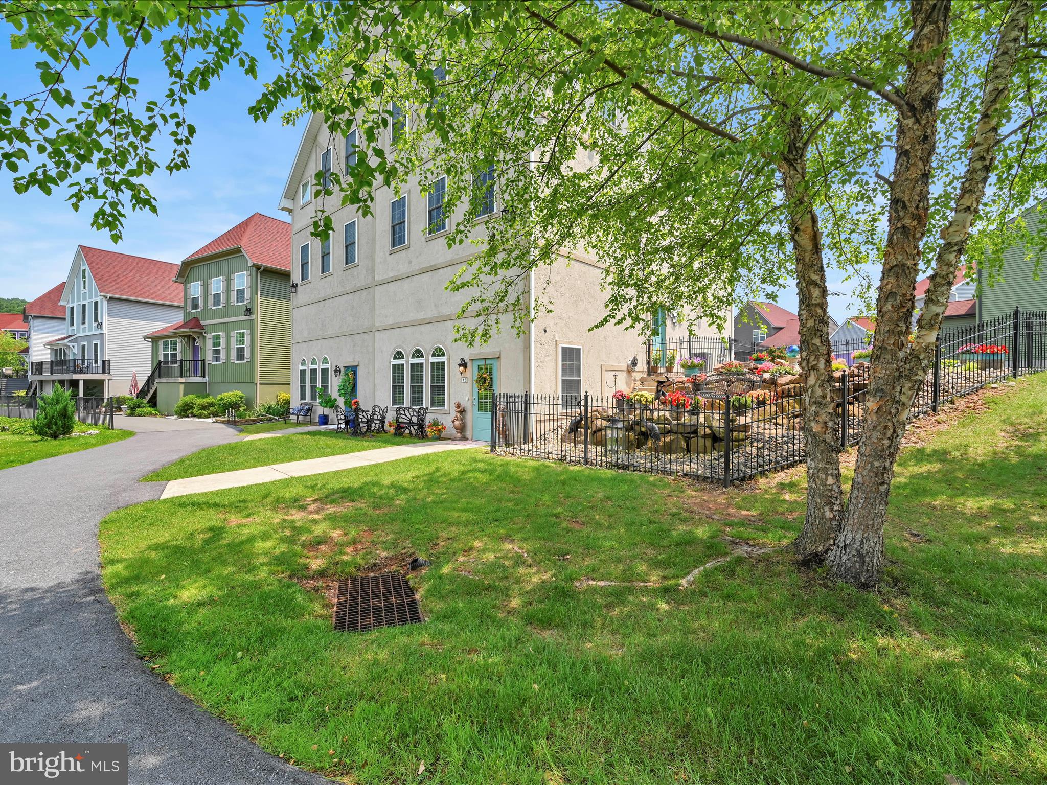42 BISSENDEN WAY