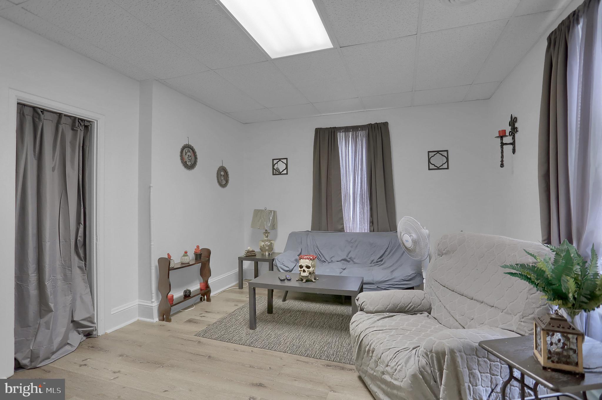 SOUTH HANOVER - Residential Income