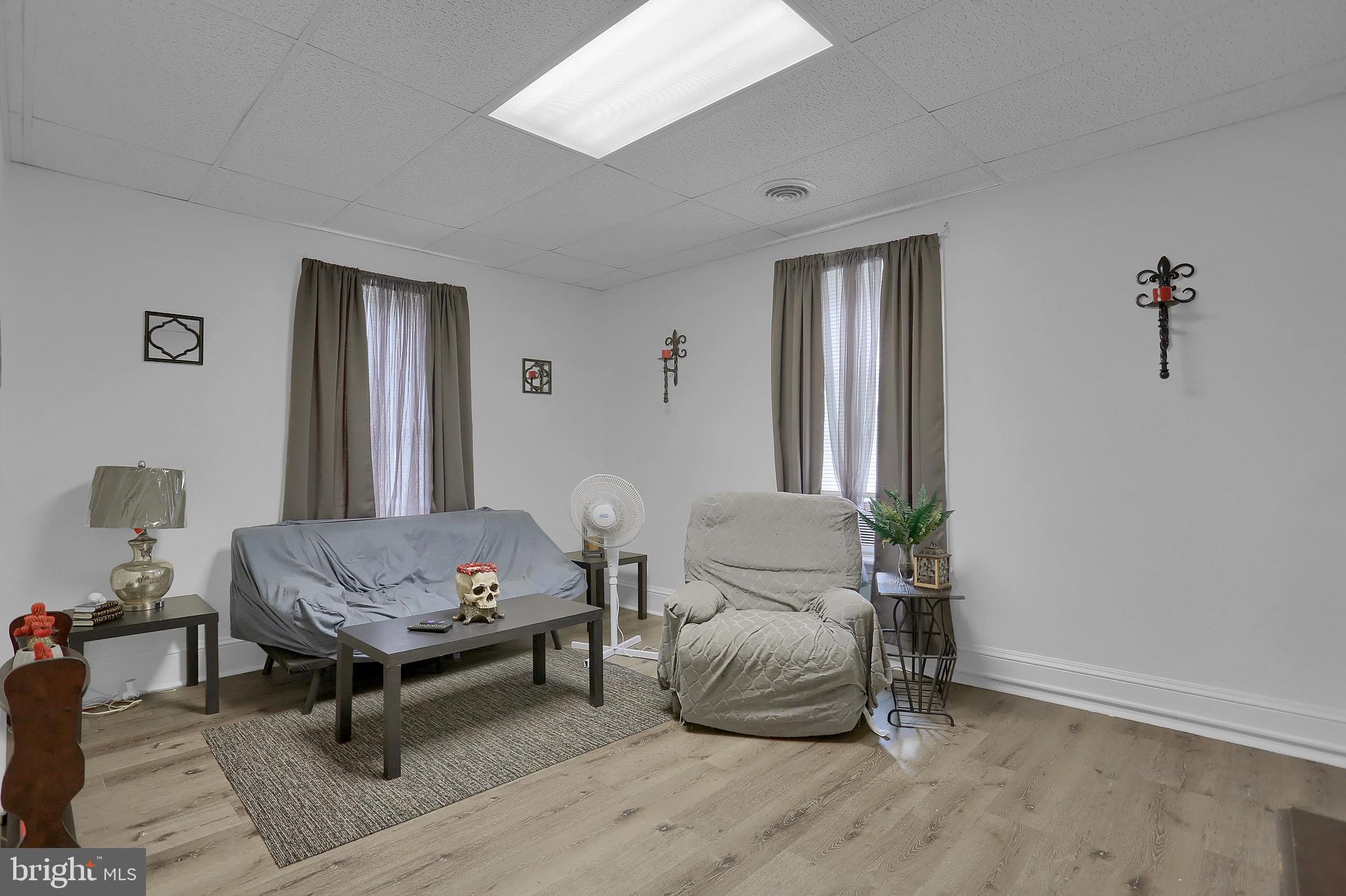 SOUTH HANOVER - Residential Income