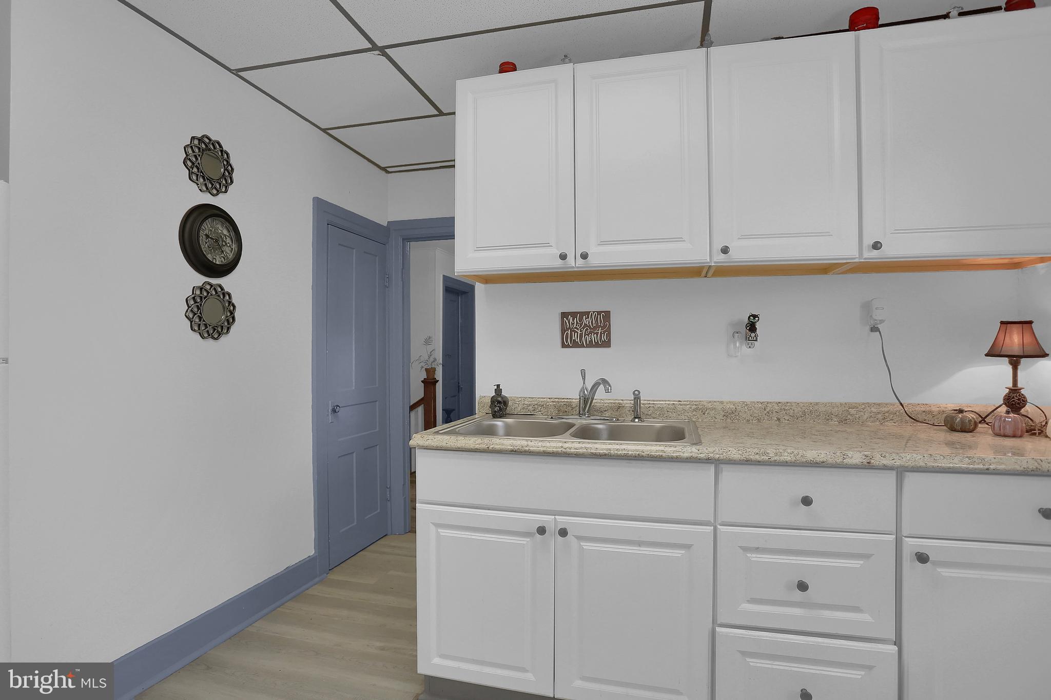 SOUTH HANOVER - Residential Income
