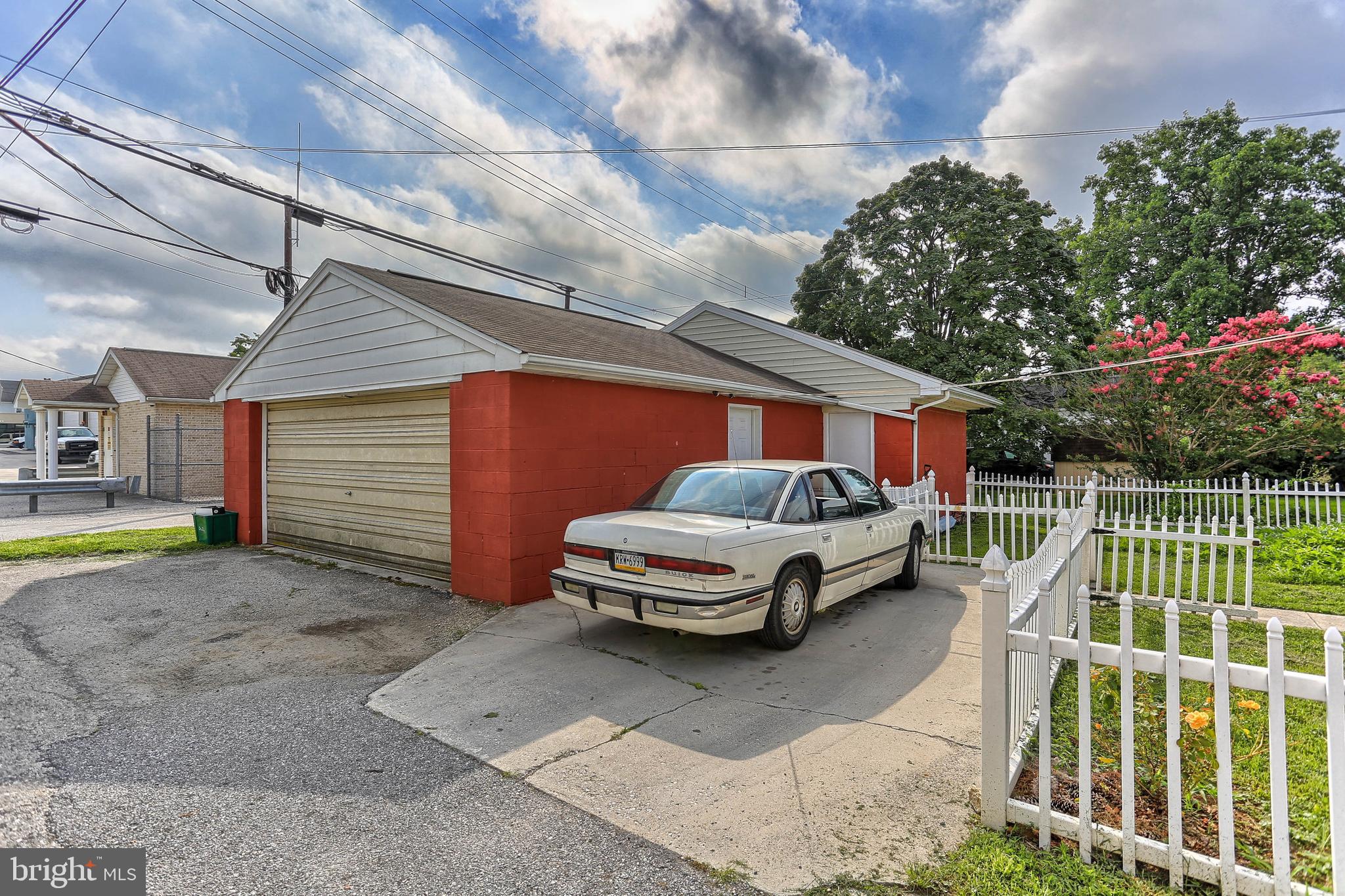SOUTH HANOVER - Residential Income