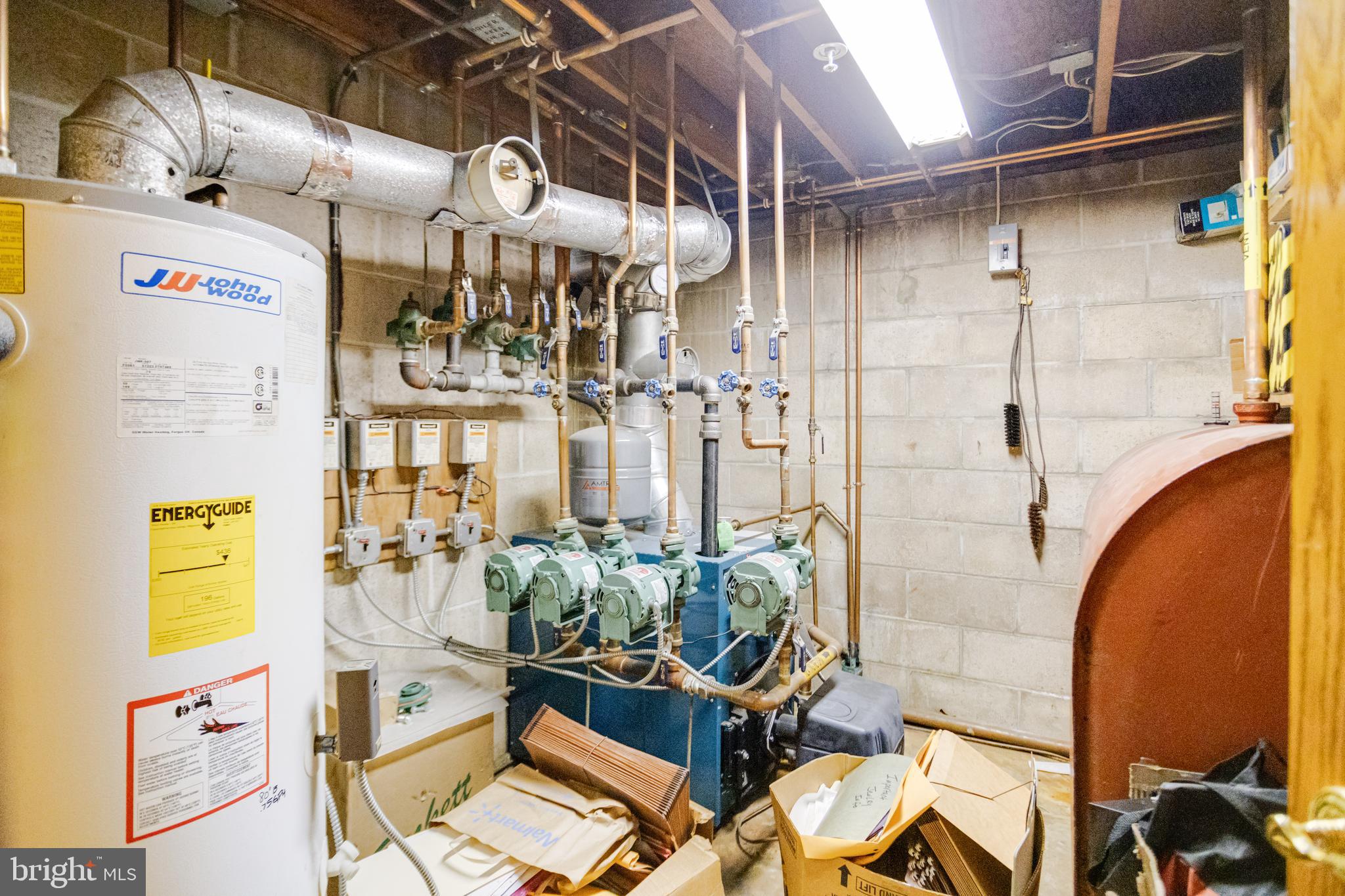 HILLTOP PARK - Residential