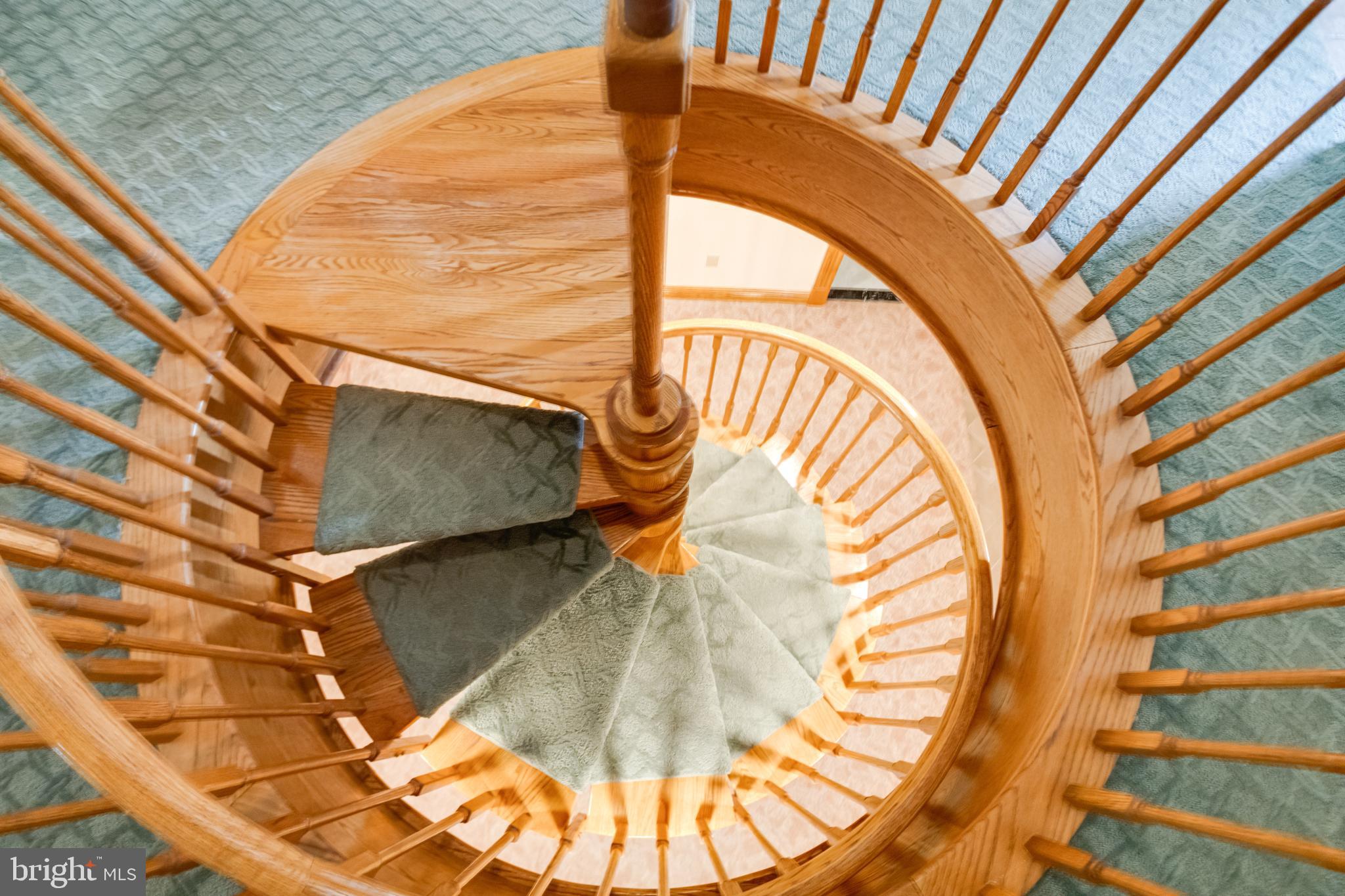 HILLTOP PARK - Residential