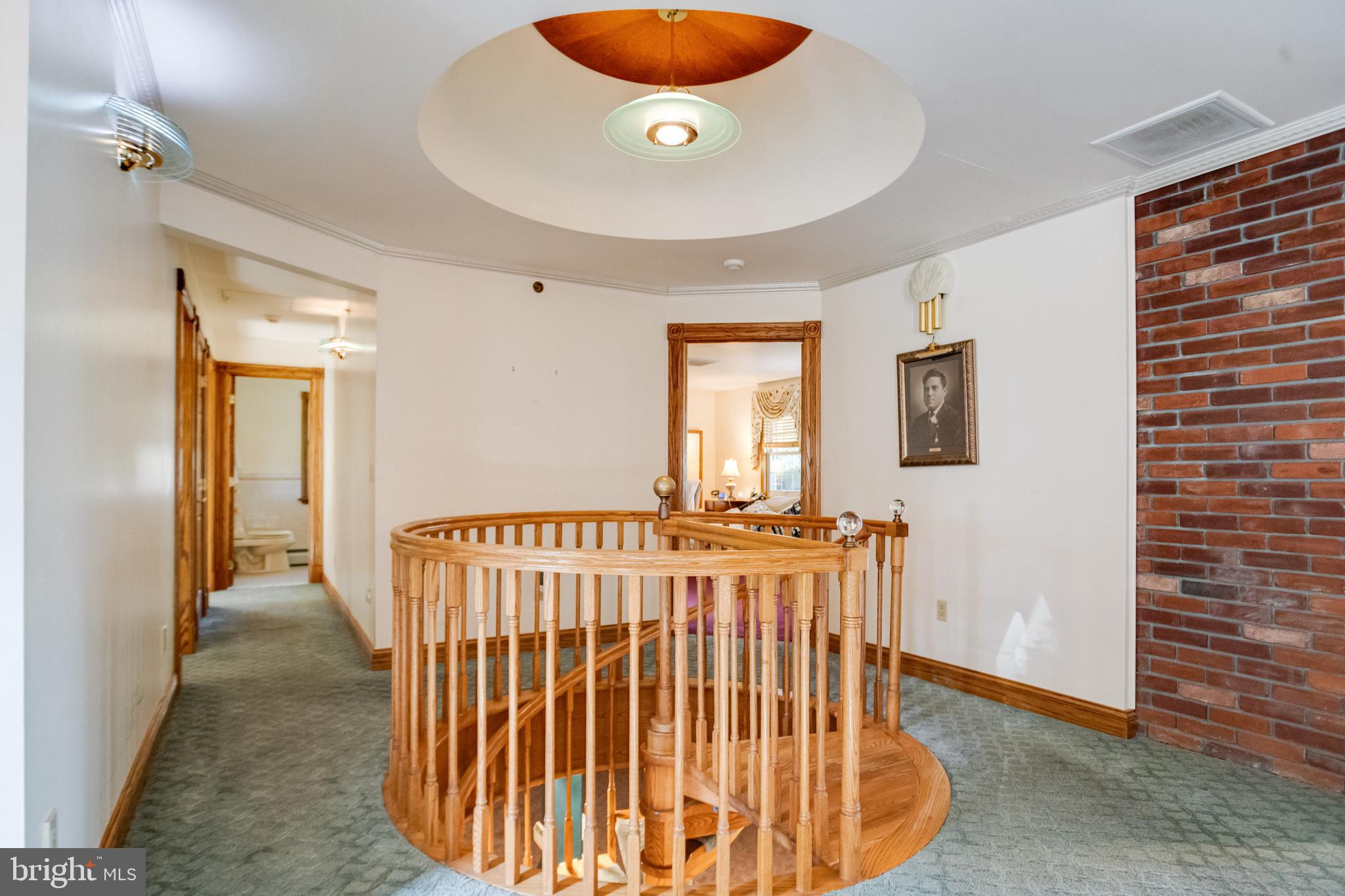 HILLTOP PARK - Residential