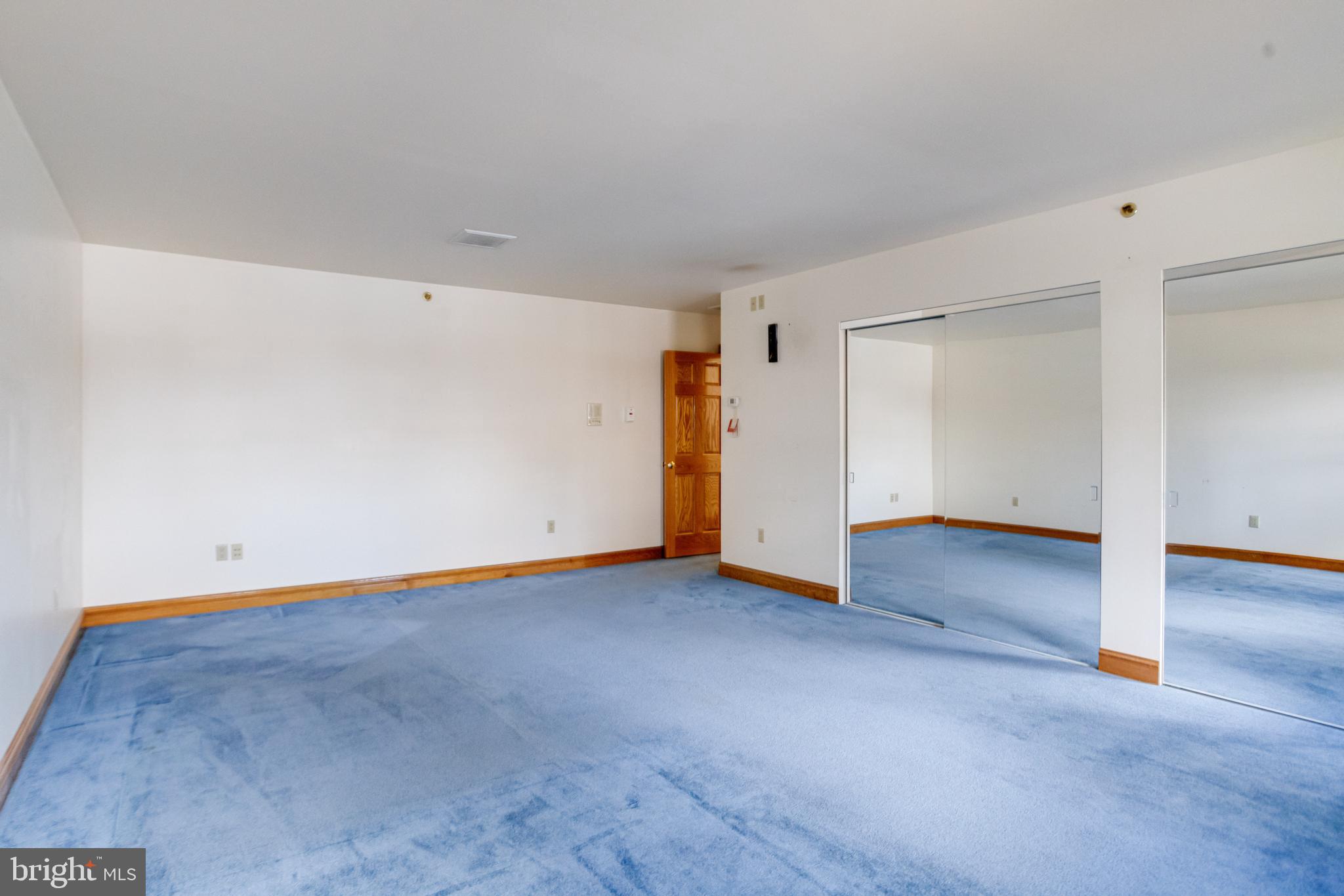 HILLTOP PARK - Residential