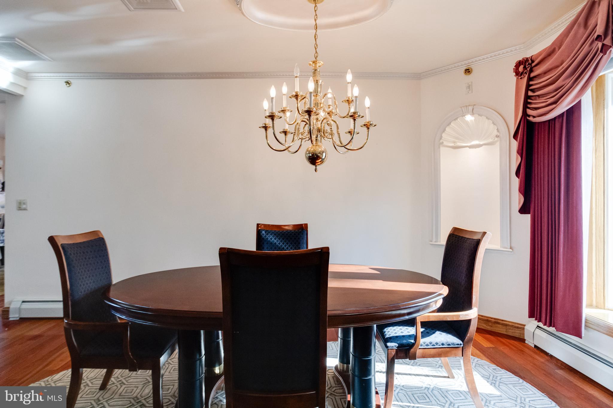 HILLTOP PARK - Residential