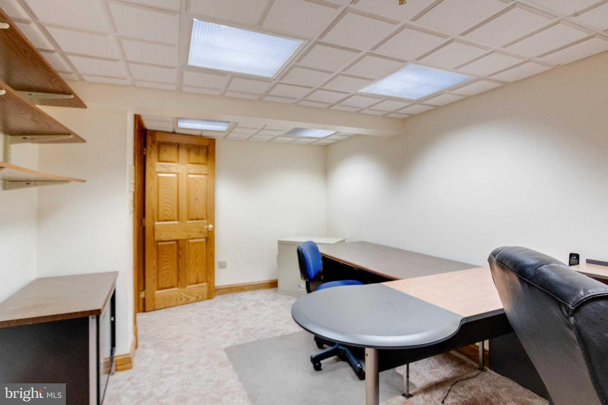 HILLTOP PARK - Residential