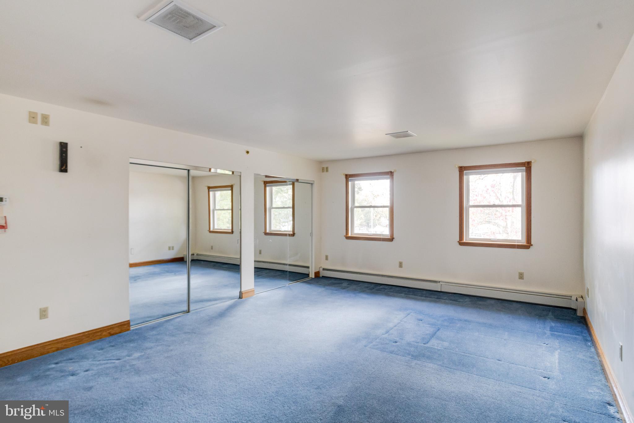 HILLTOP PARK - Residential