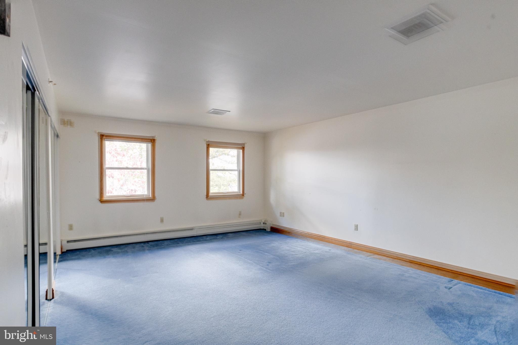 HILLTOP PARK - Residential